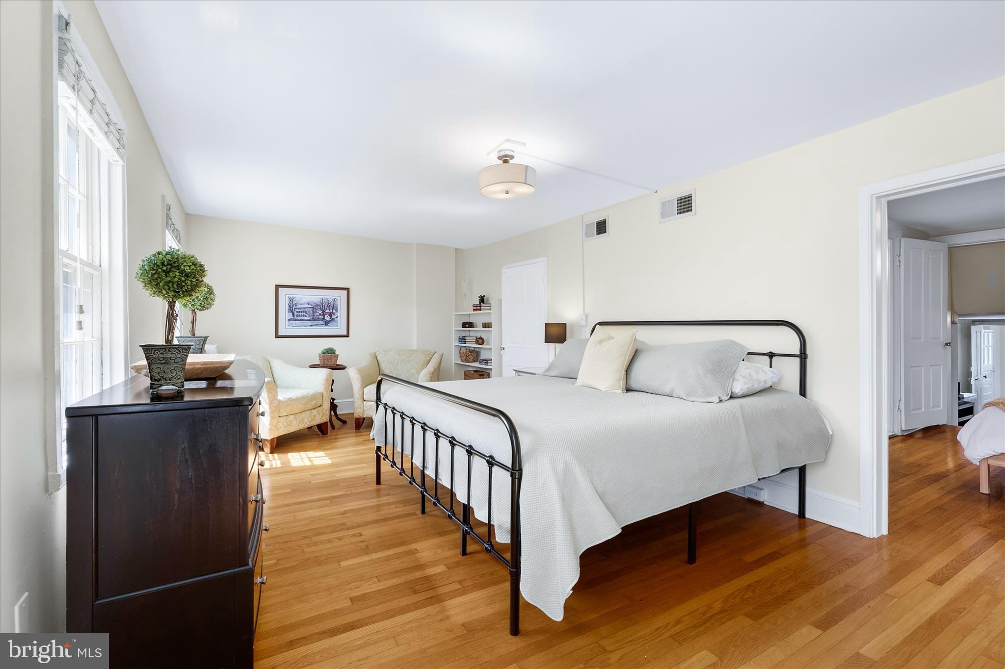 DOWNTOWN FREDERICK - Residential