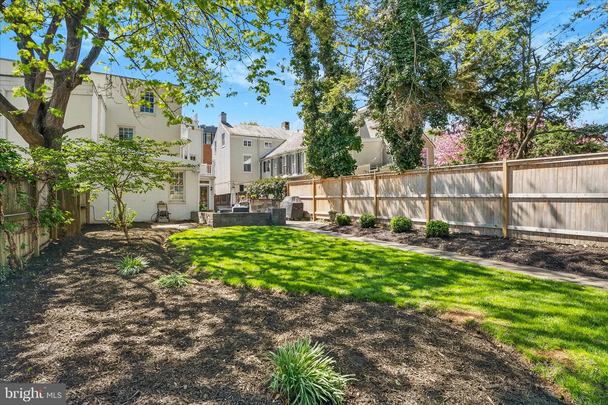 DOWNTOWN FREDERICK - Residential