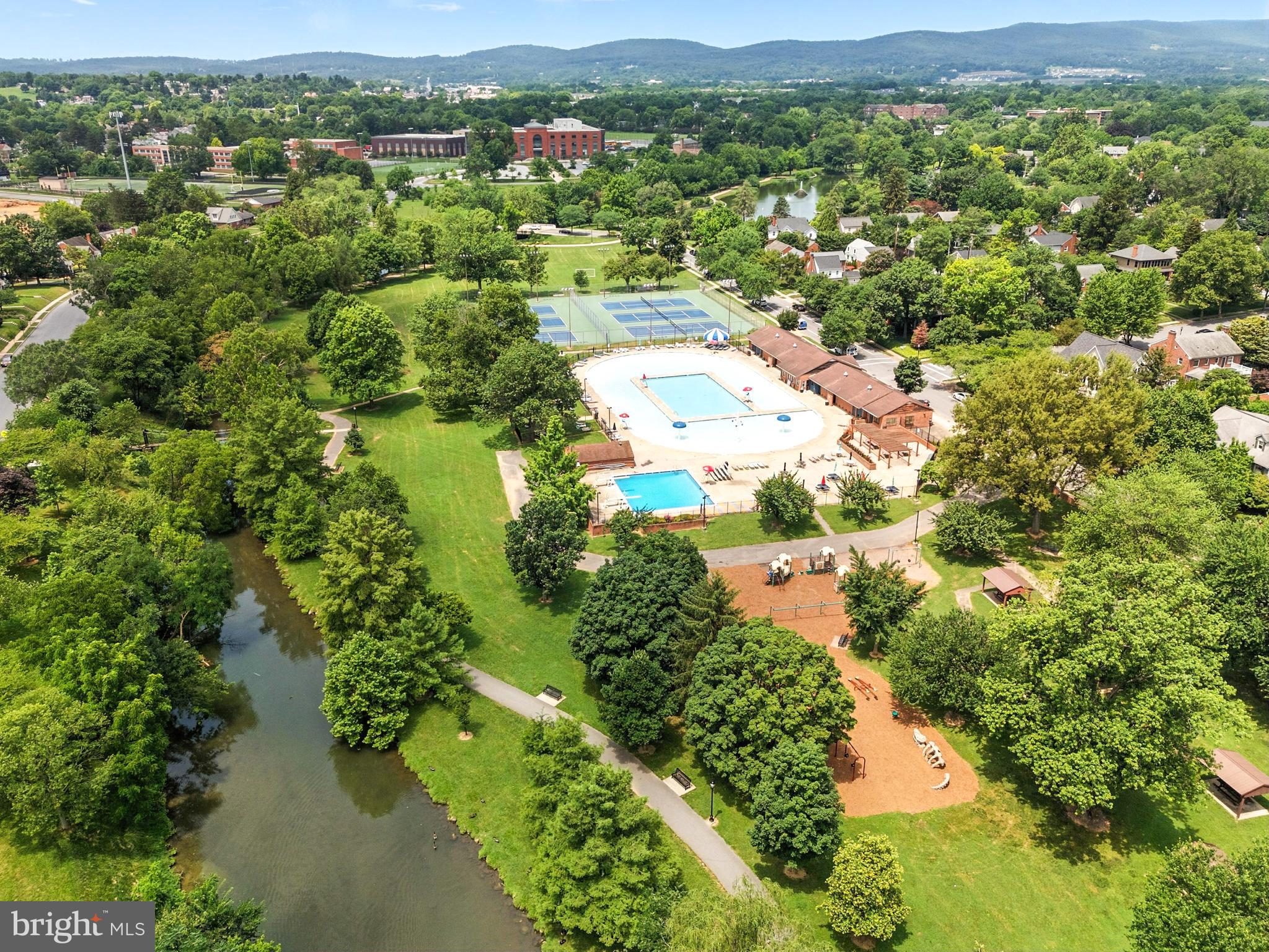 DOWNTOWN FREDERICK - Residential