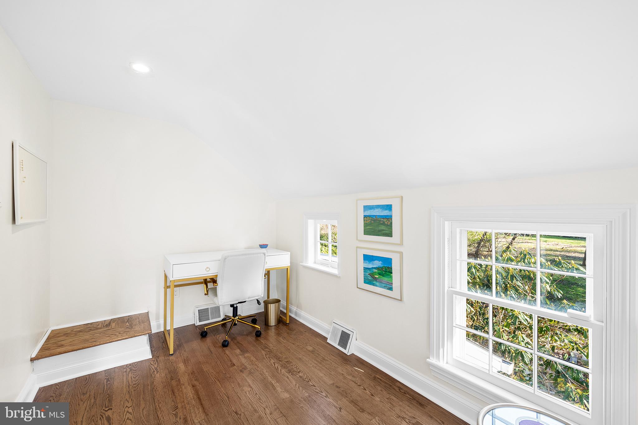 SWARTHMORE - Residential