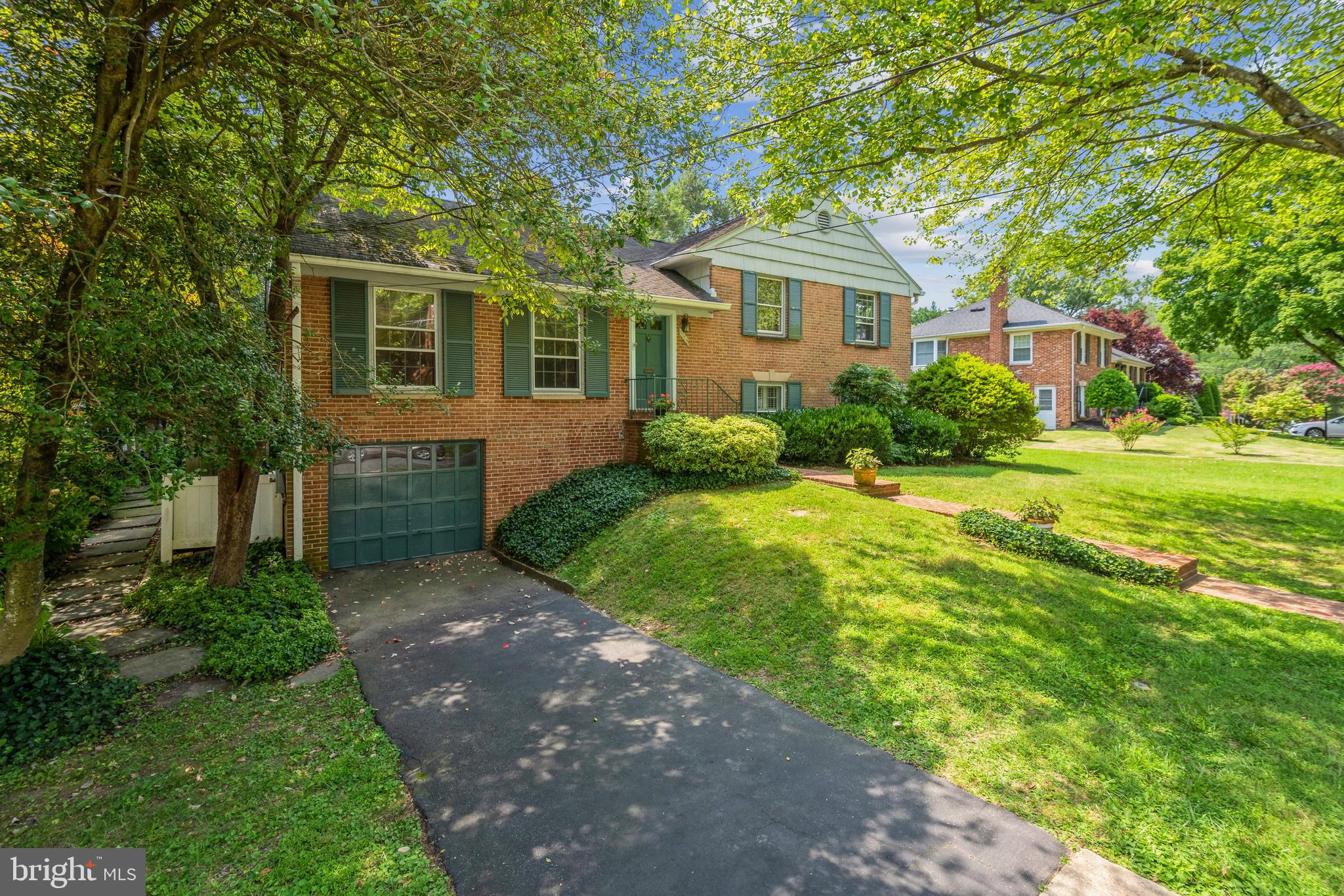 BYEFORDE - Residential