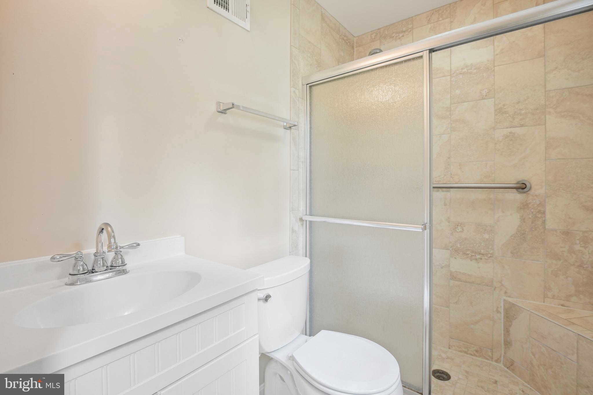 BYEFORDE - Residential