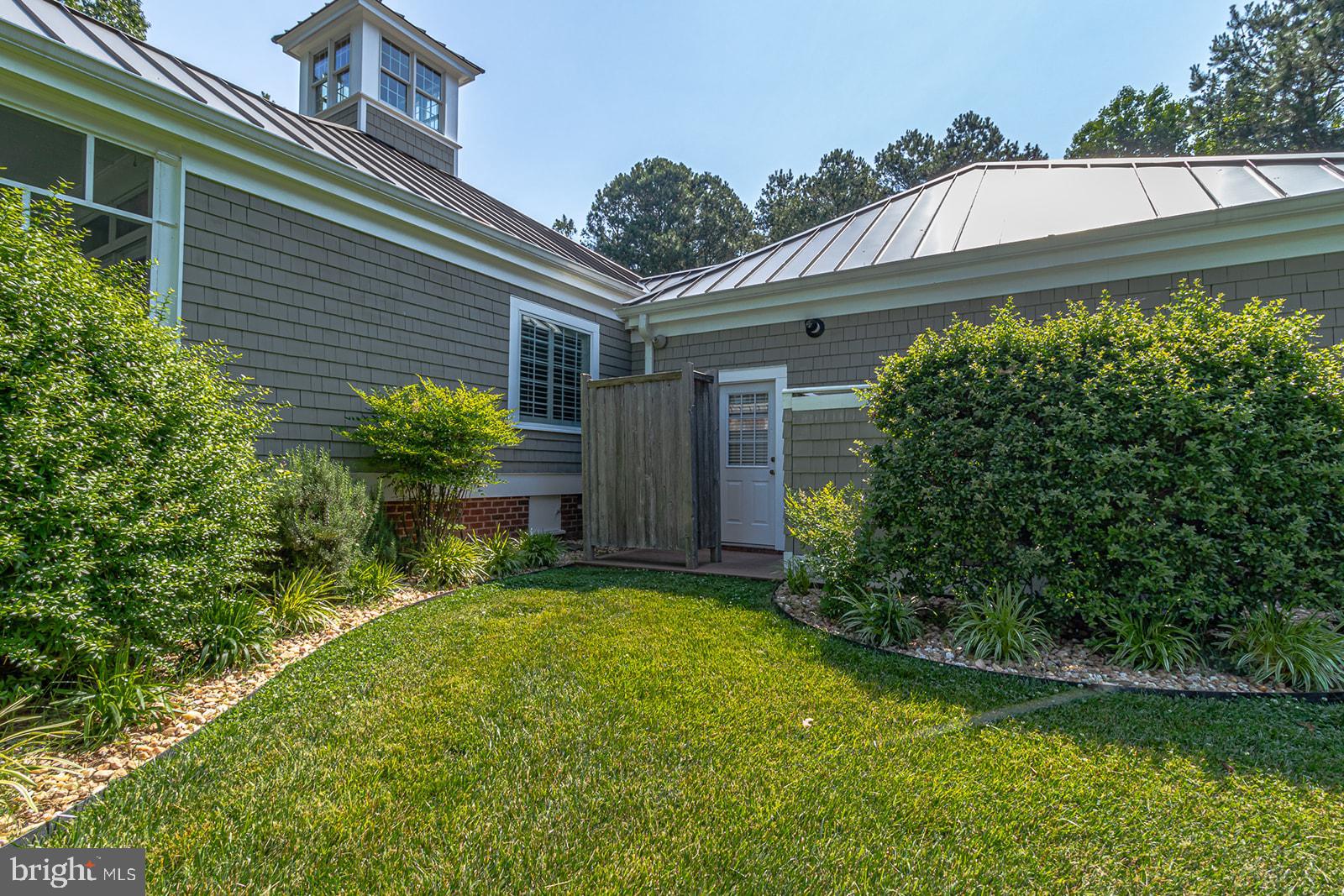 PEACEFUL HARBOR - Residential