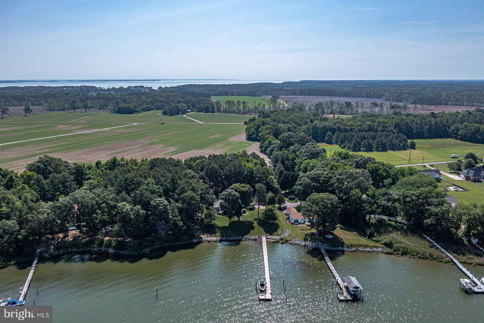 PEACEFUL HARBOR - Residential