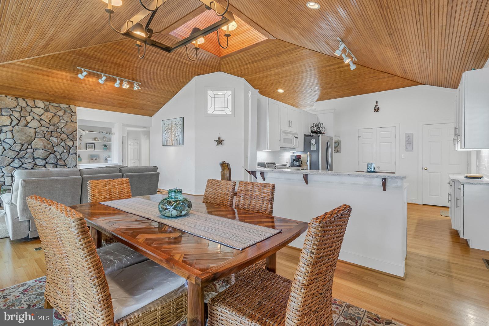 PEACEFUL HARBOR - Residential