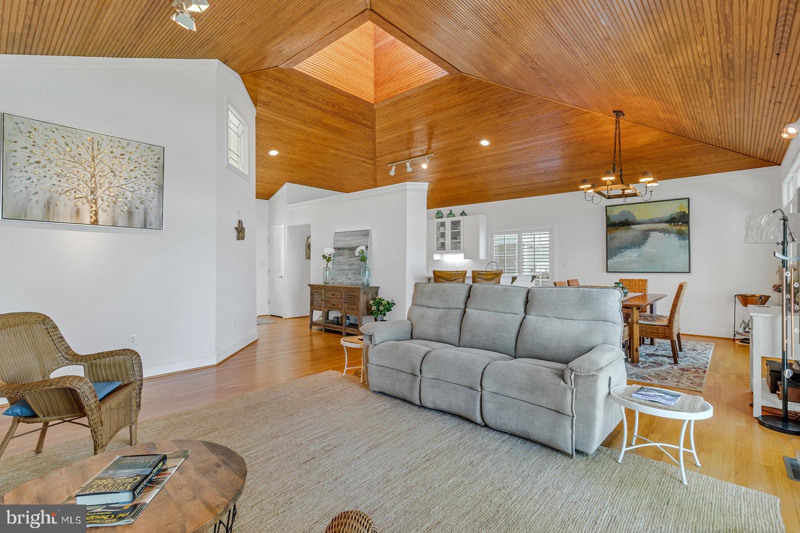 PEACEFUL HARBOR - Residential