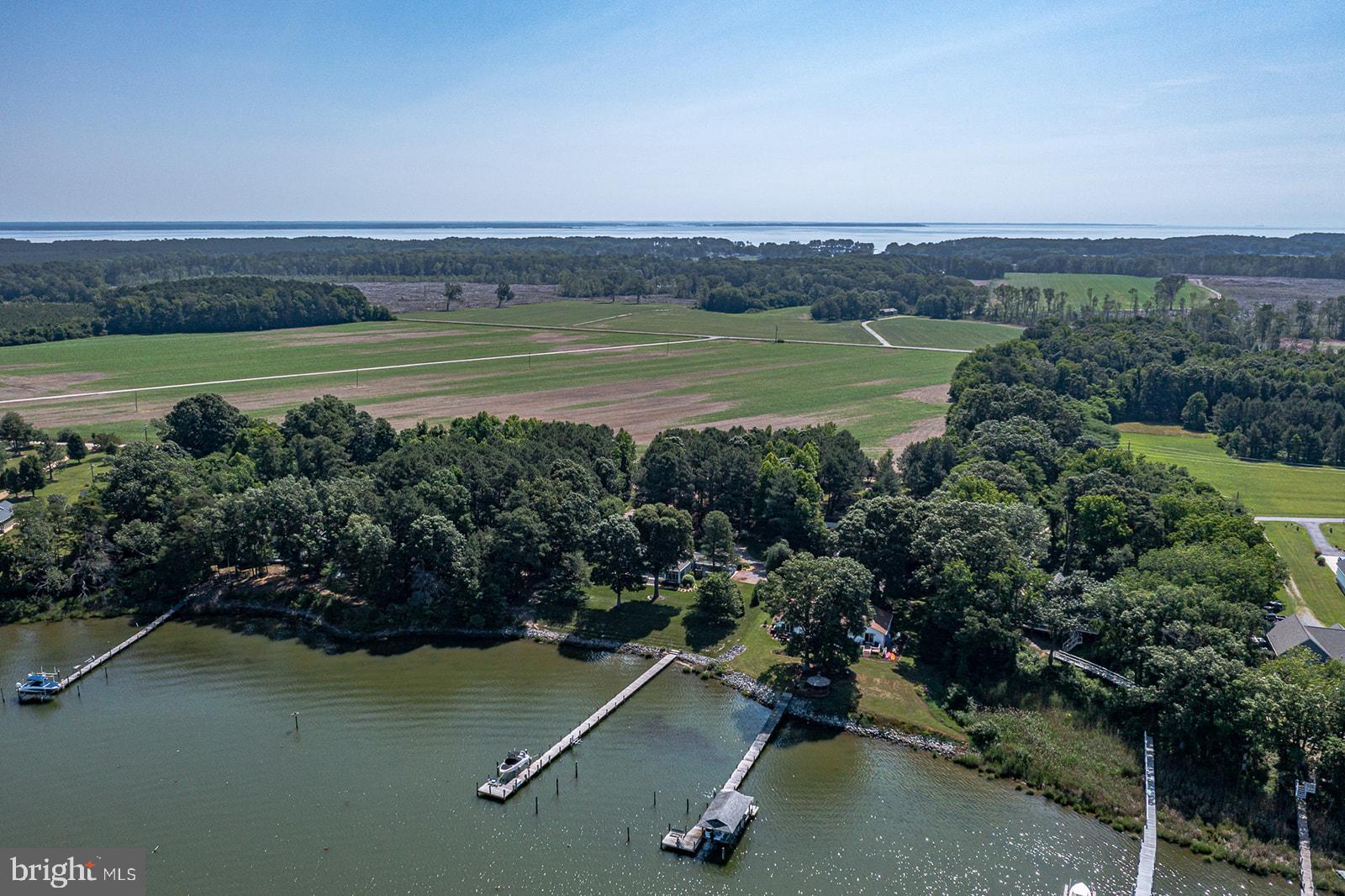 PEACEFUL HARBOR - Residential