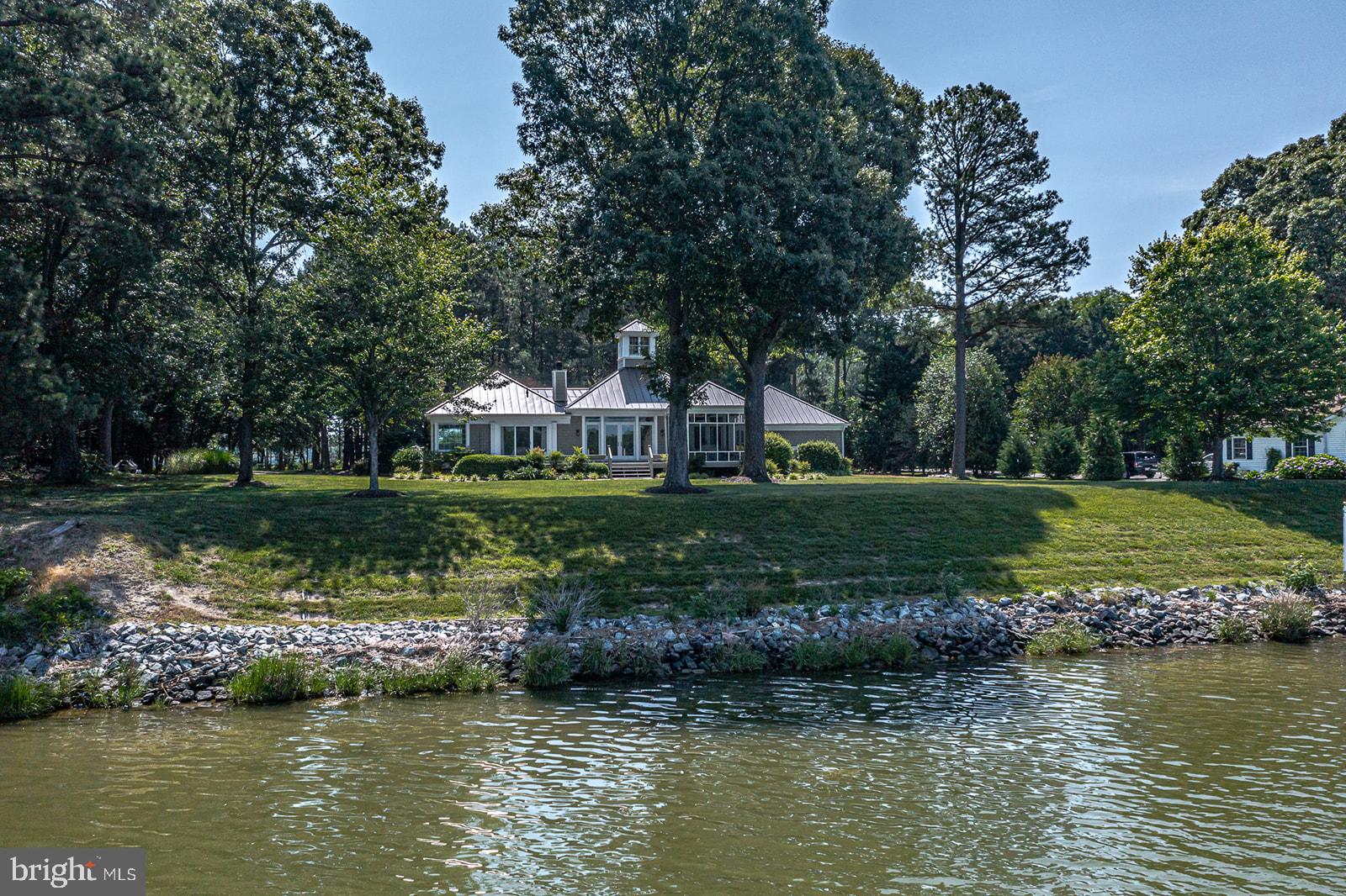 PEACEFUL HARBOR - Residential