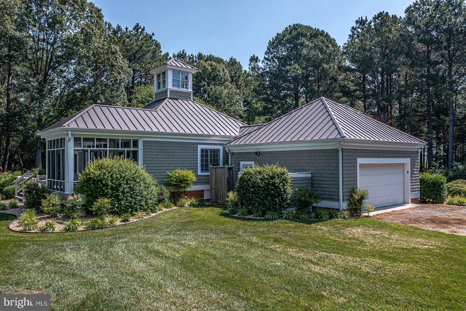 PEACEFUL HARBOR - Residential