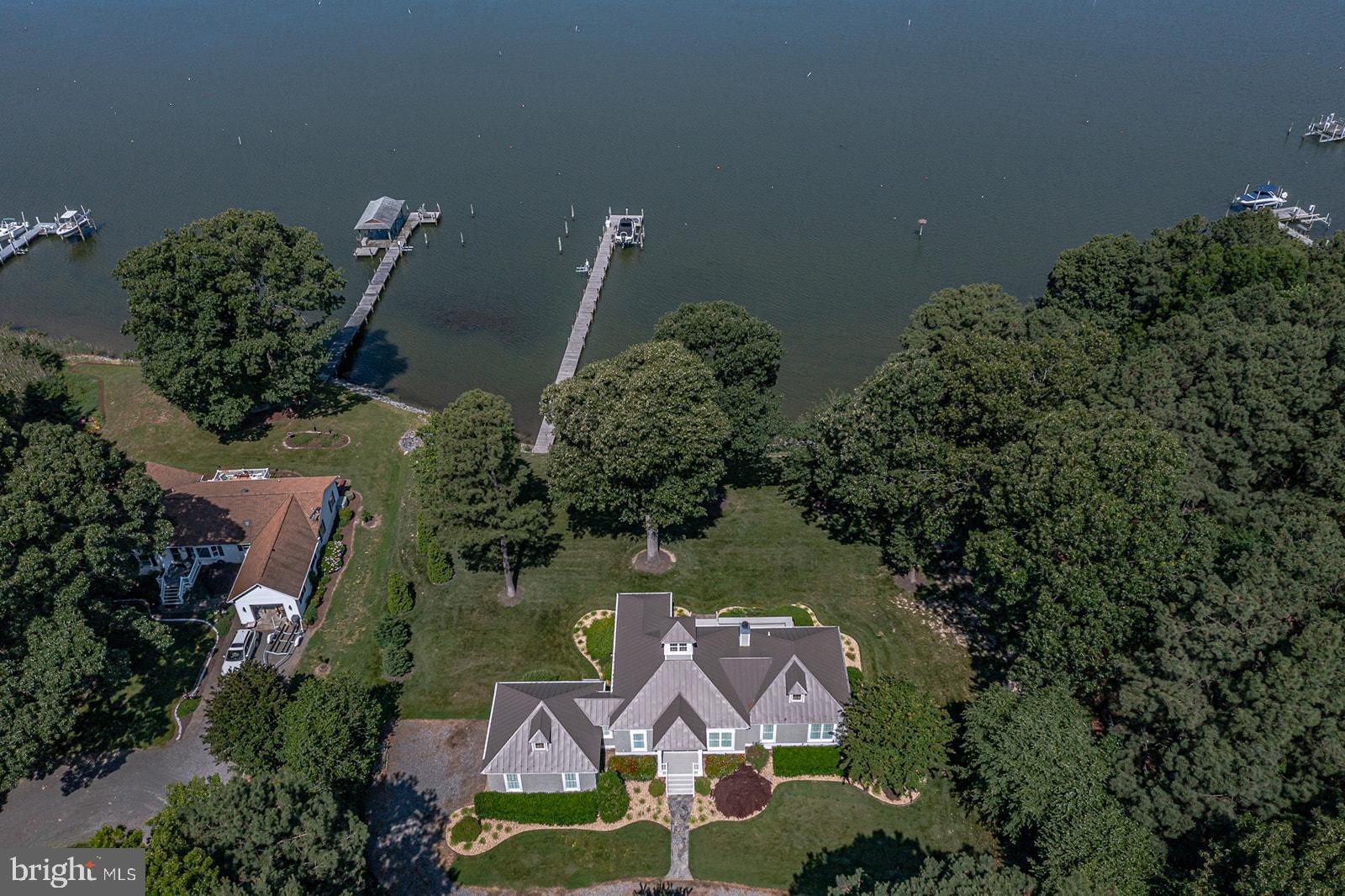 PEACEFUL HARBOR - Residential