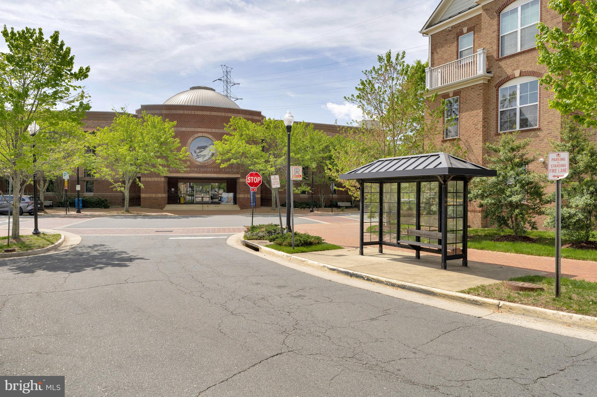 FORTNIGHTLY SQUARE - Residential