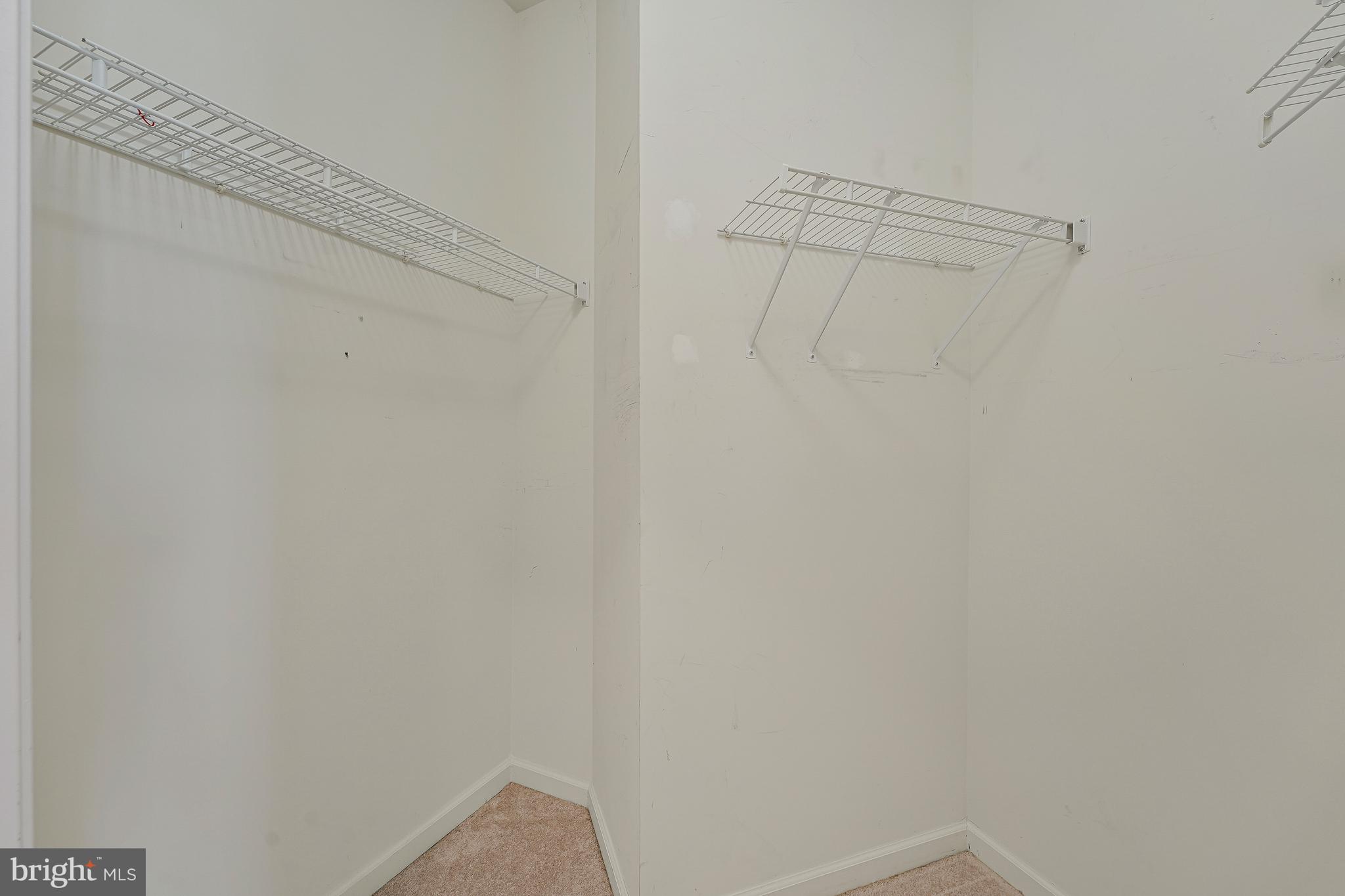 FORTNIGHTLY SQUARE - Residential