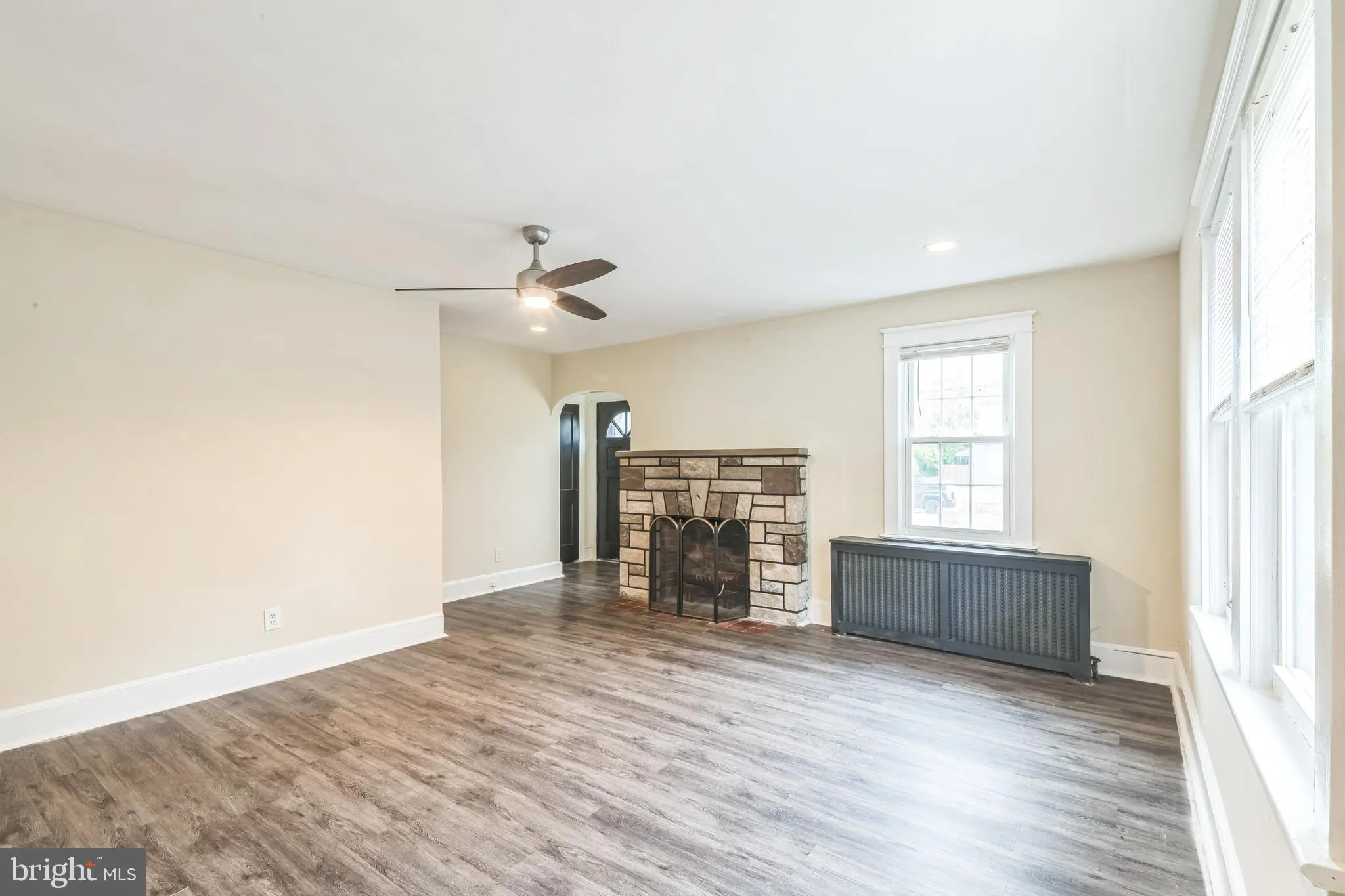 Vineland, New Jersey 08360, United States, 4 Bedrooms Bedrooms, ,2 BathroomsBathrooms,Residential,Pending,43952