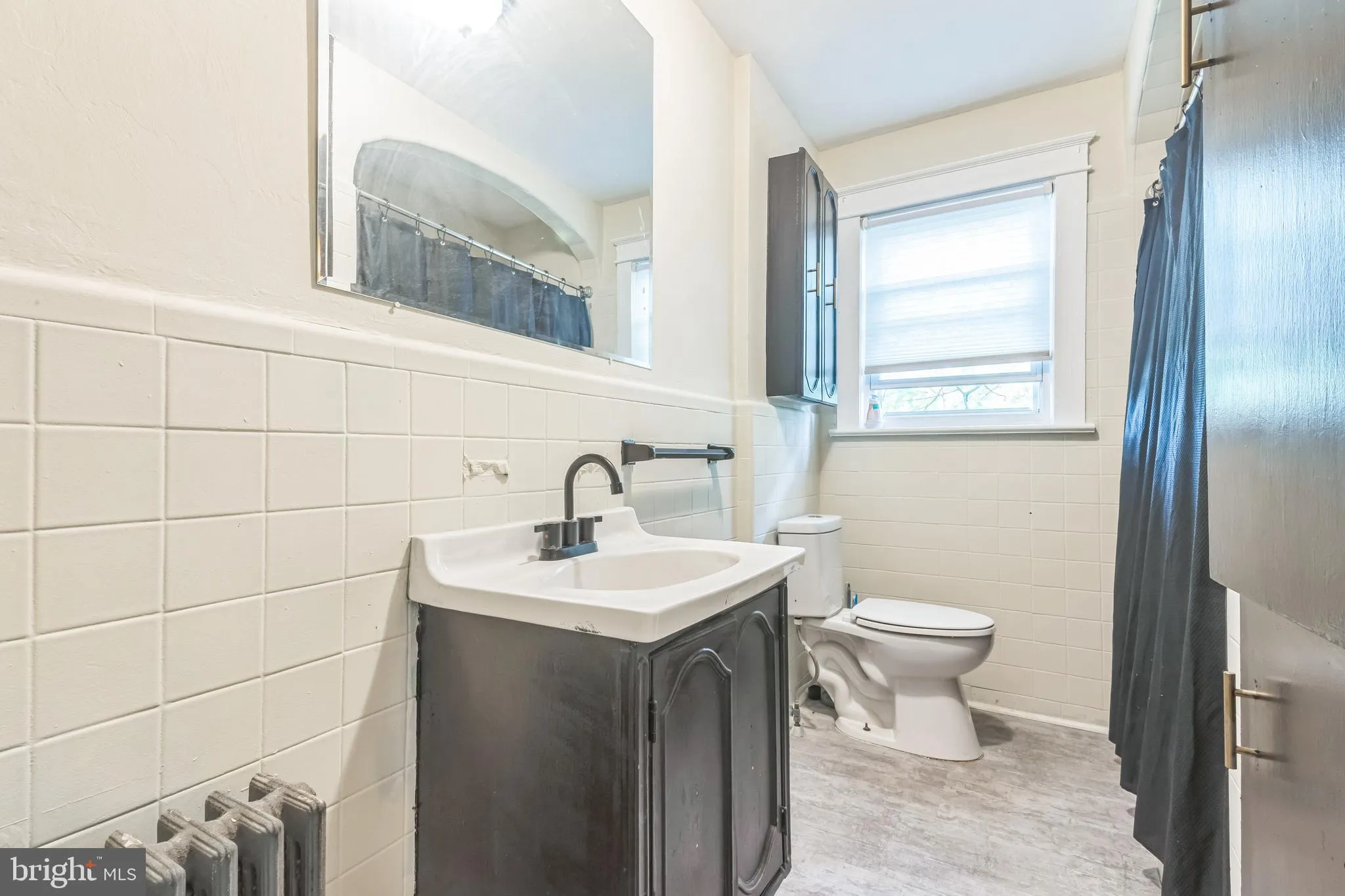 Vineland, New Jersey 08360, United States, 4 Bedrooms Bedrooms, ,2 BathroomsBathrooms,Residential,Pending,43952