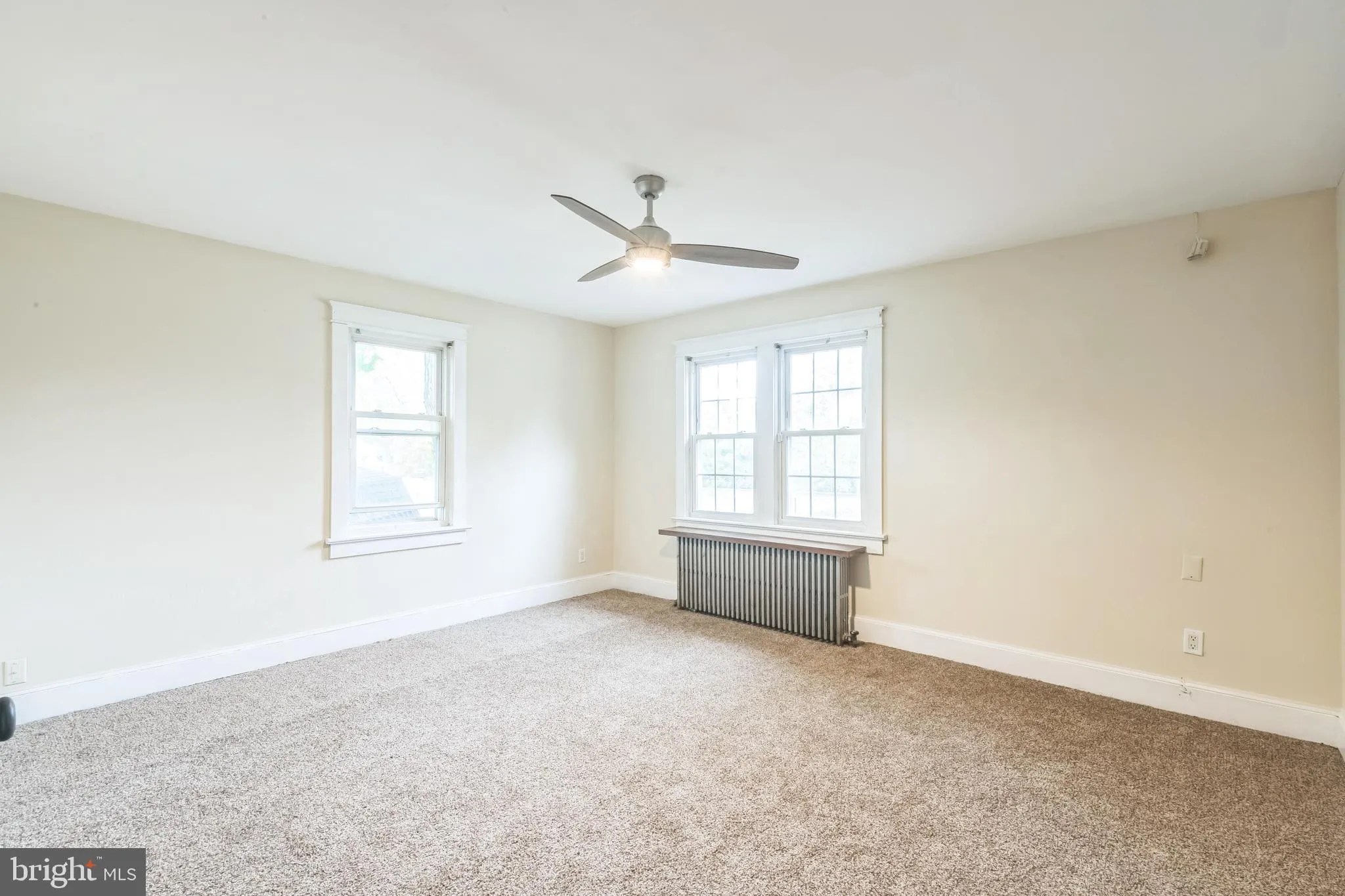 Vineland, New Jersey 08360, United States, 4 Bedrooms Bedrooms, ,2 BathroomsBathrooms,Residential,Pending,43952