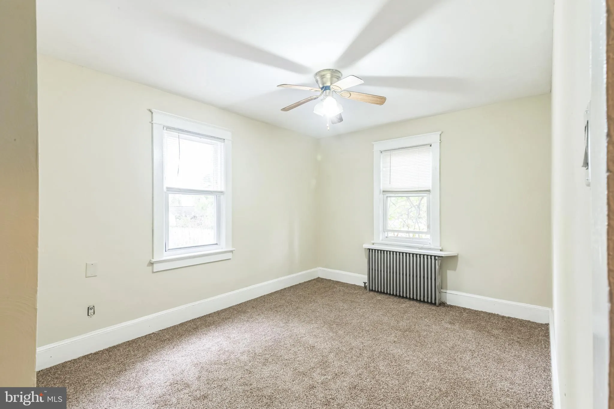 Vineland, New Jersey 08360, United States, 4 Bedrooms Bedrooms, ,2 BathroomsBathrooms,Residential,Pending,43952