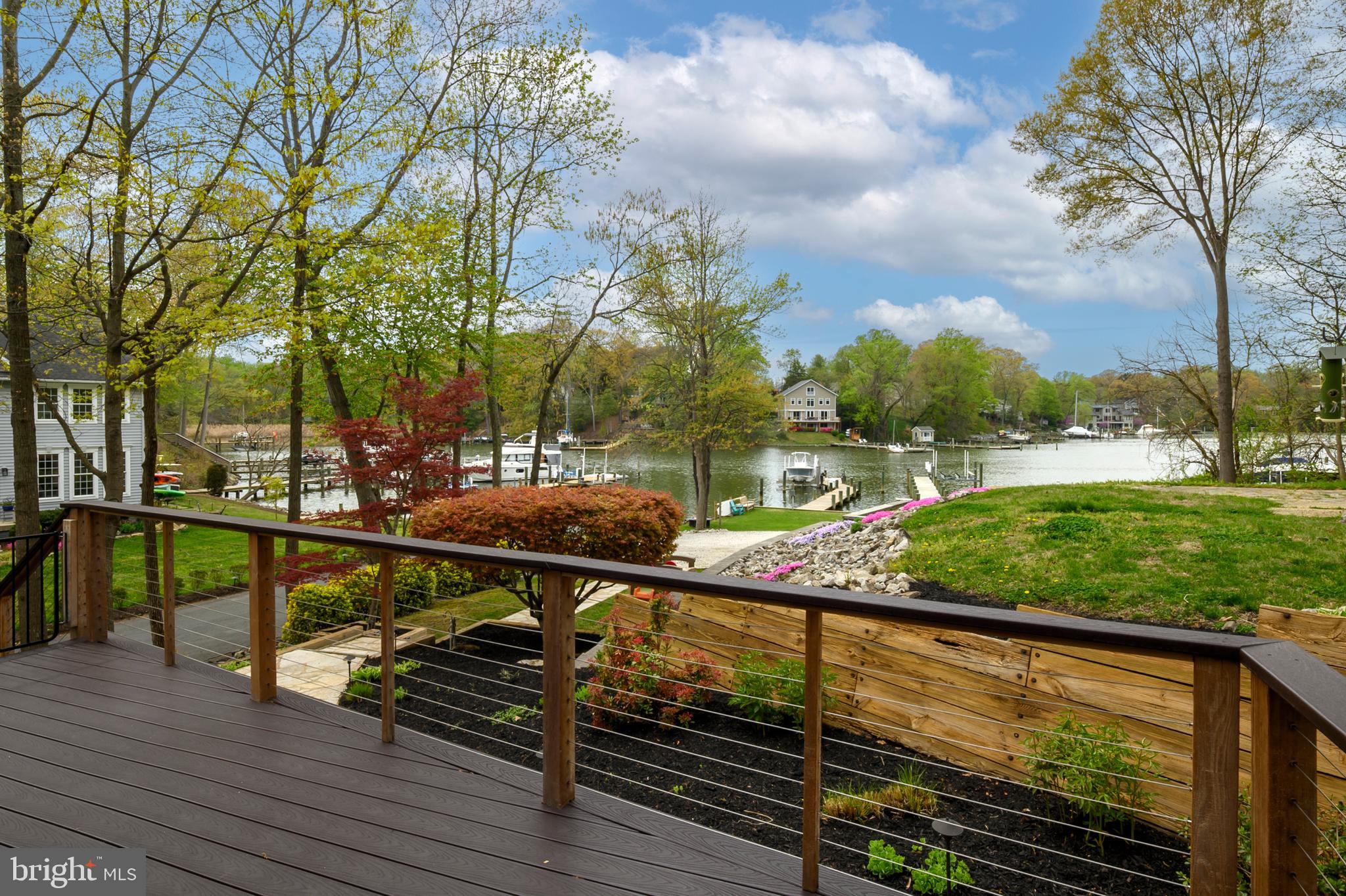 CRESSTON PARK - Residential