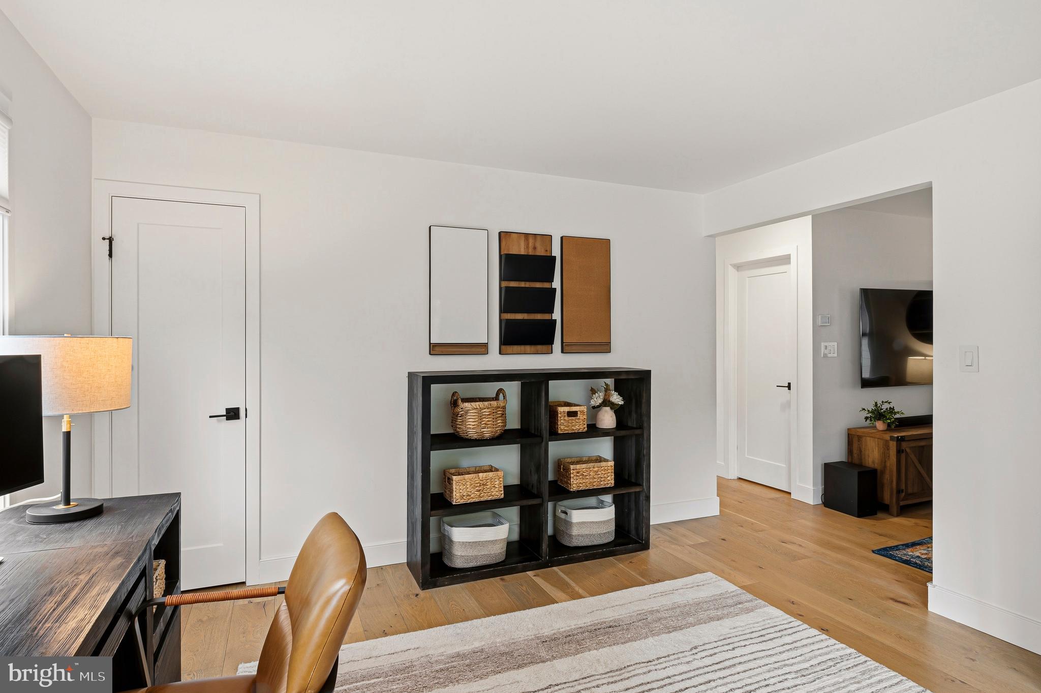CRESSTON PARK - Residential