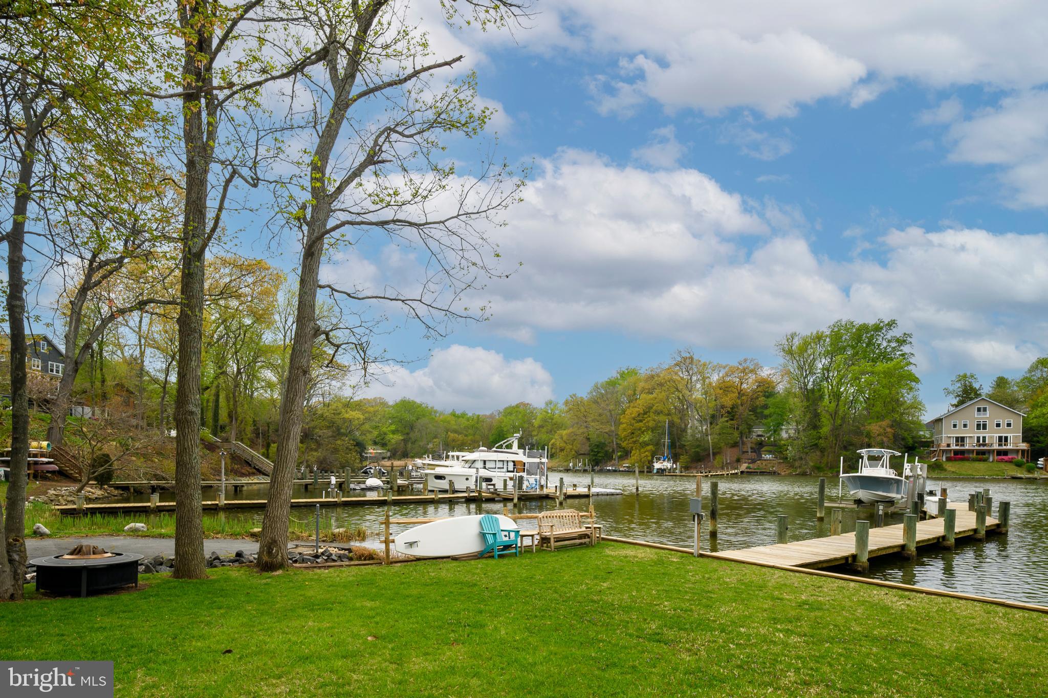 CRESSTON PARK - Residential