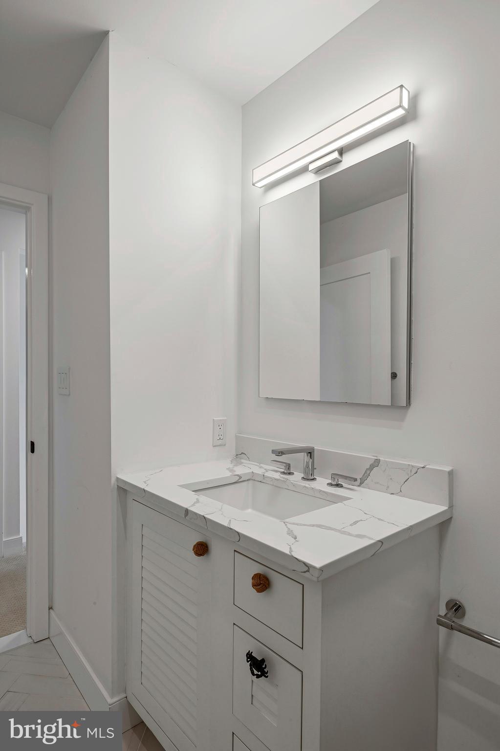 CRESSTON PARK - Residential
