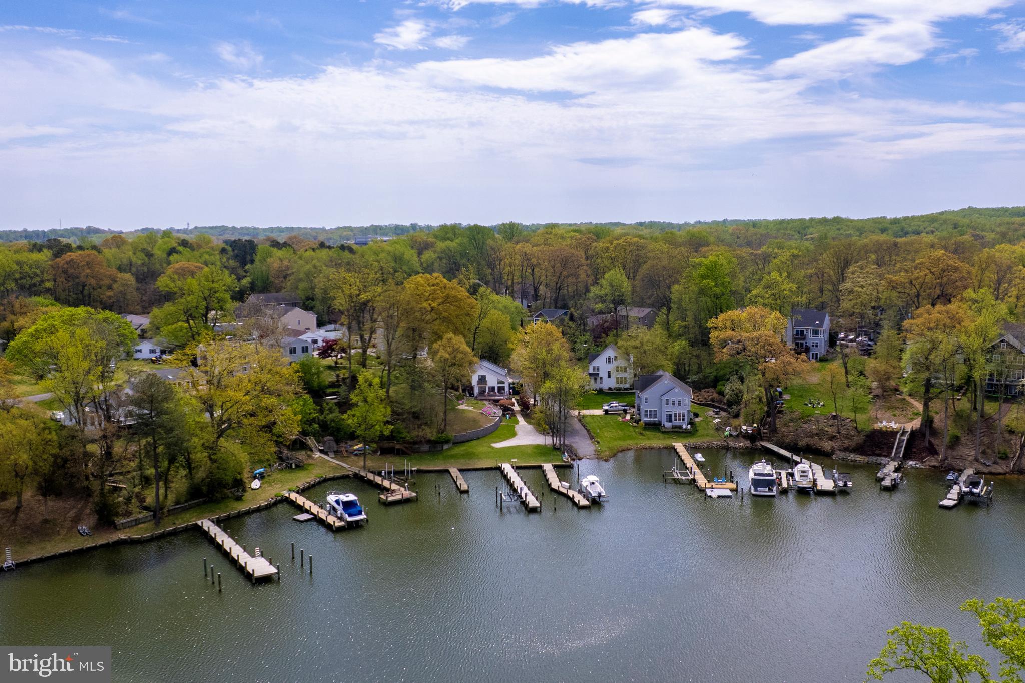 CRESSTON PARK - Residential