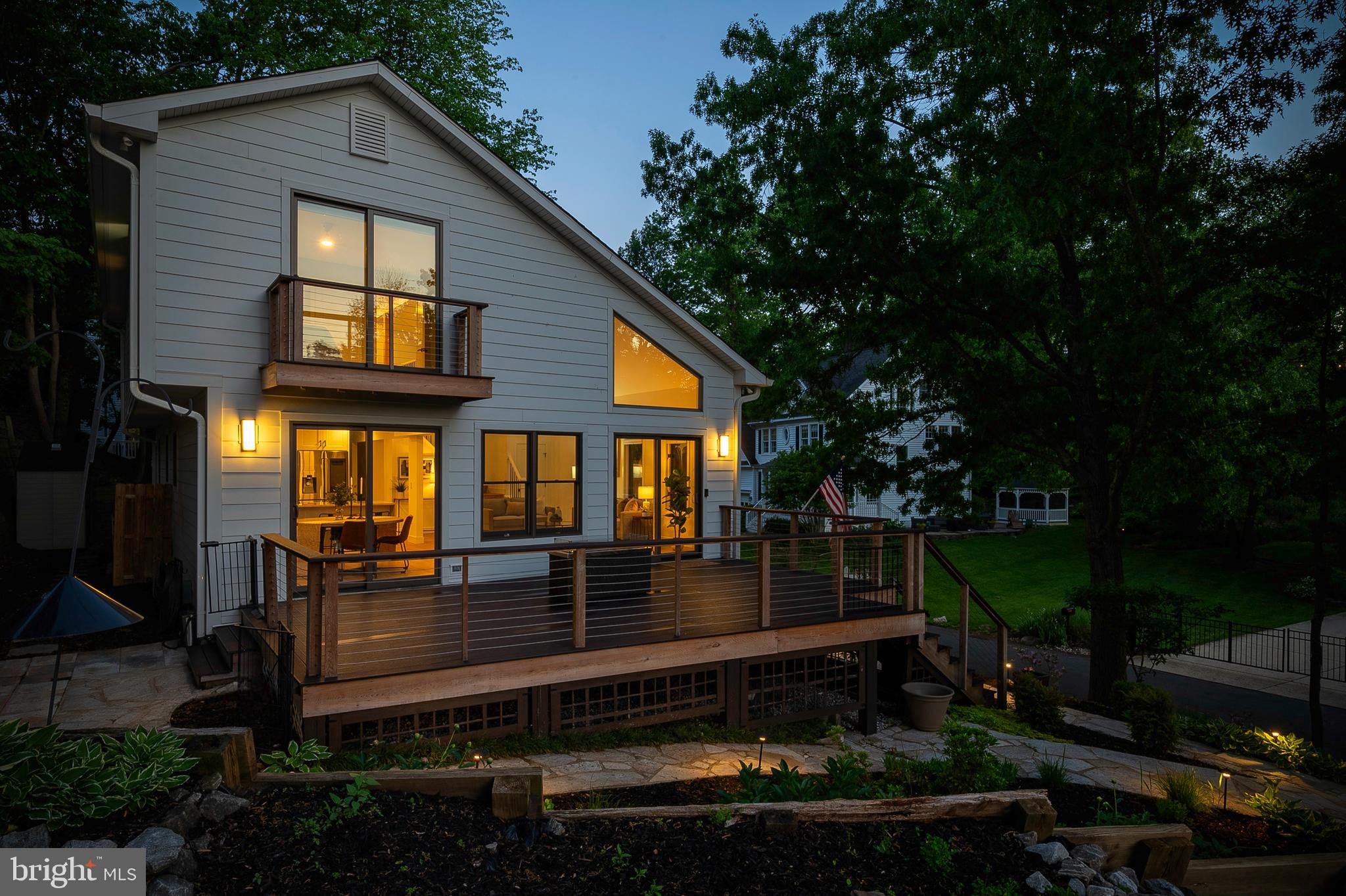 CRESSTON PARK - Residential