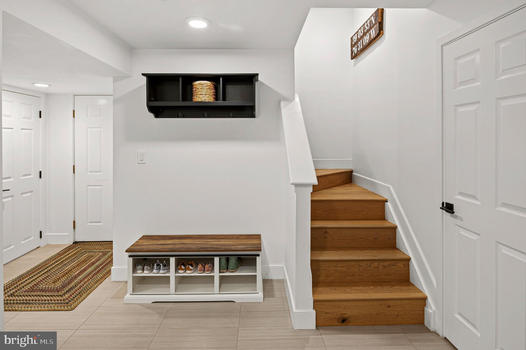 CRESSTON PARK - Residential