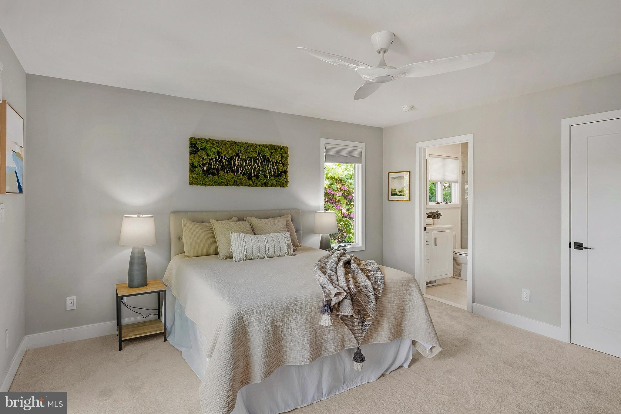 CRESSTON PARK - Residential