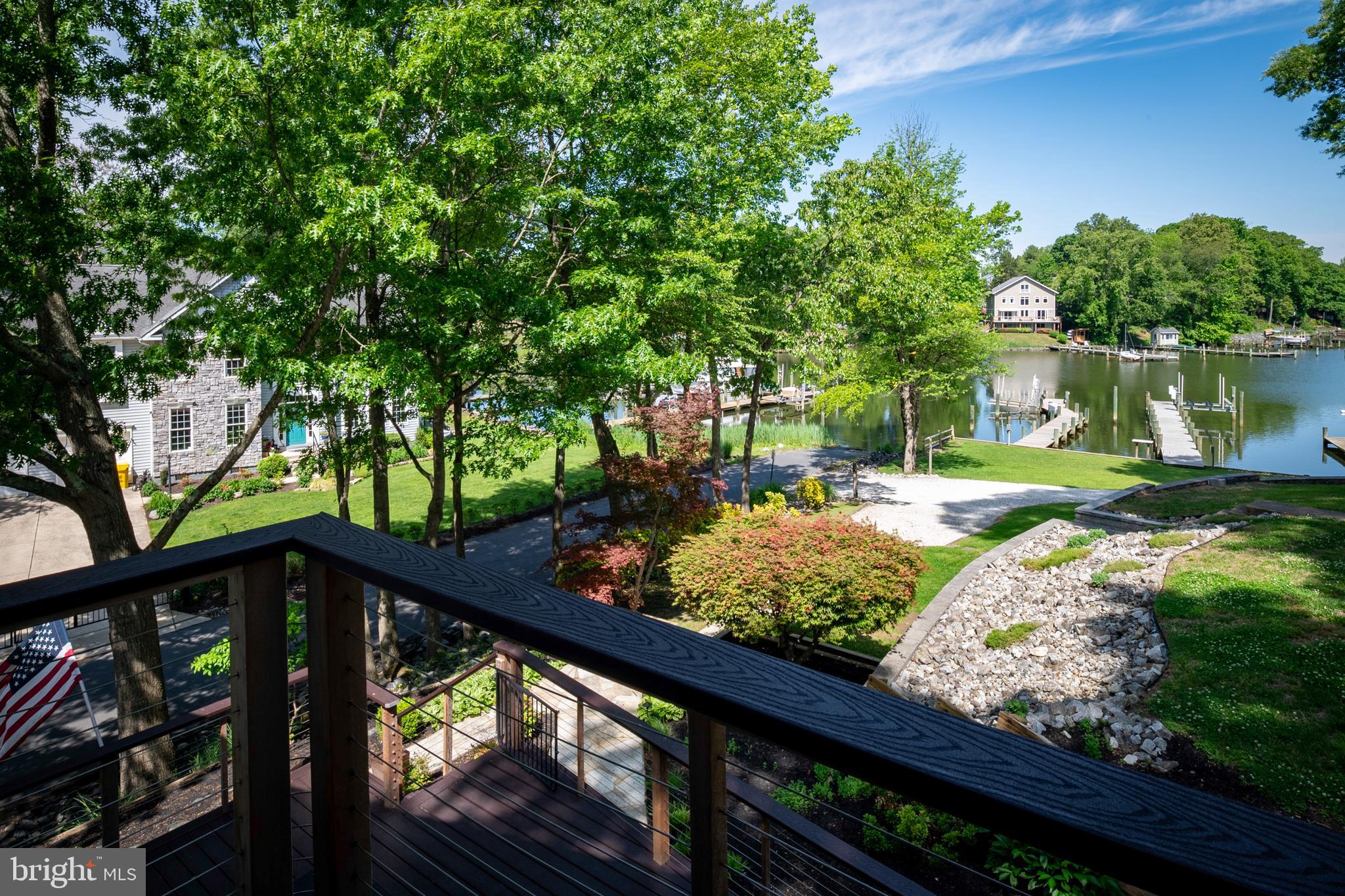 CRESSTON PARK - Residential