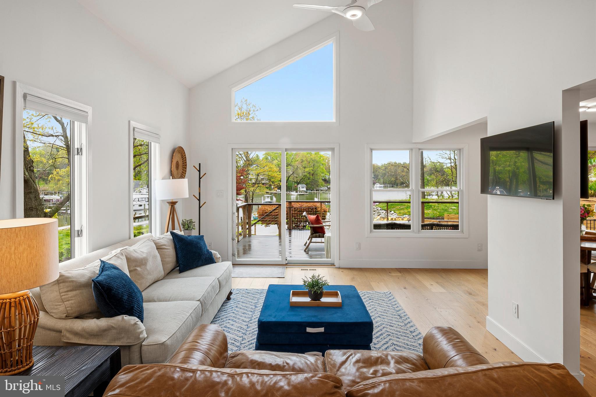 CRESSTON PARK - Residential
