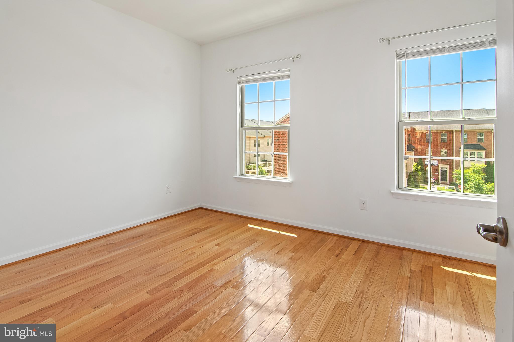 O'DONNELL SQUARE - Residential