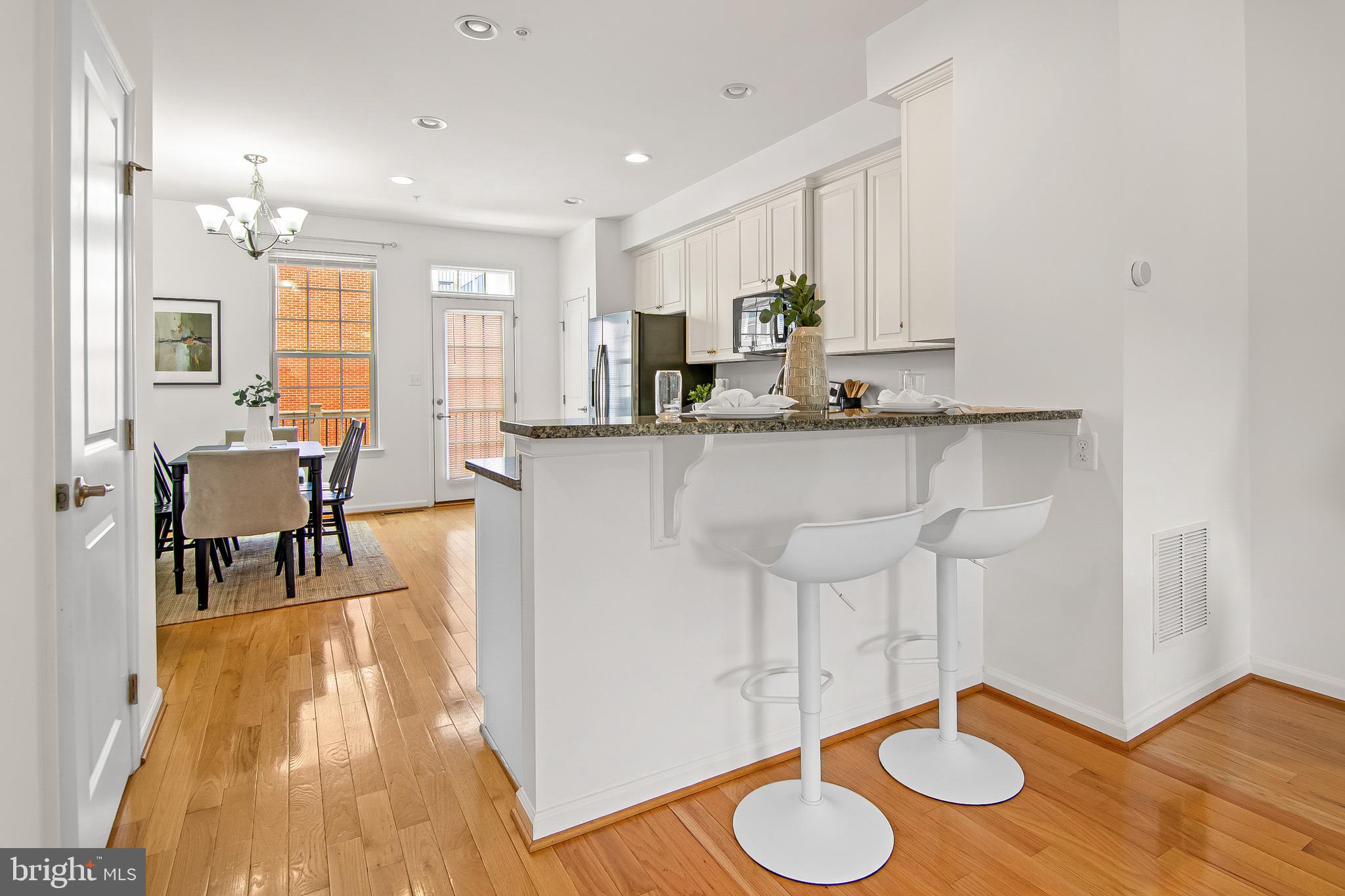 O'DONNELL SQUARE - Residential