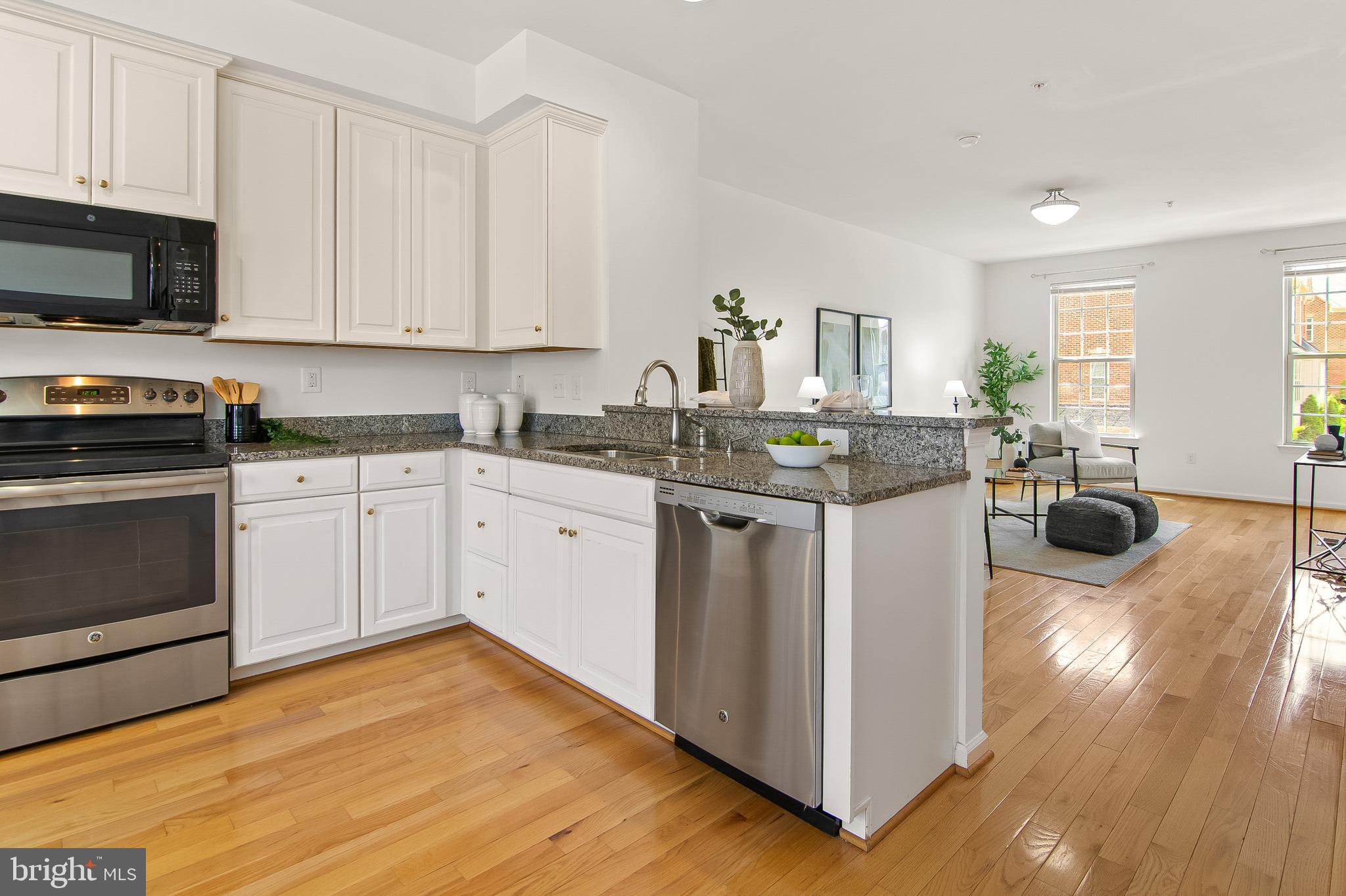 O'DONNELL SQUARE - Residential