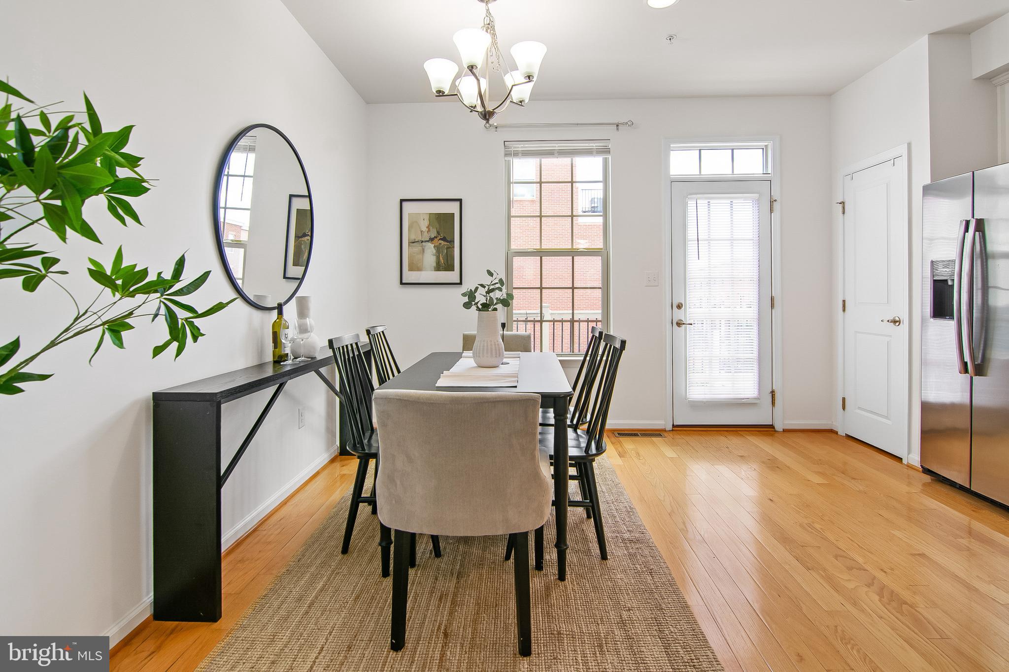 O'DONNELL SQUARE - Residential