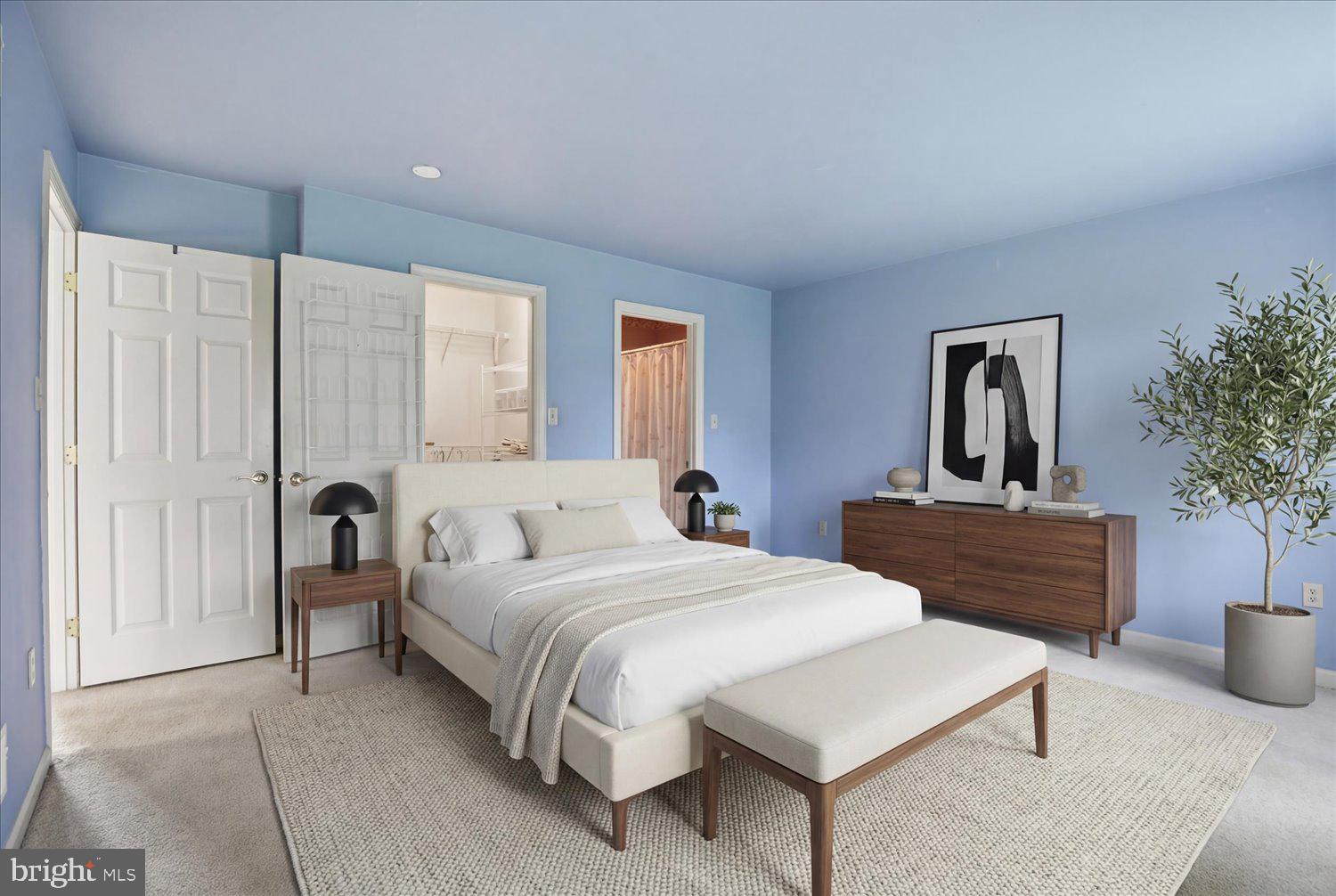 MANOR OAKS - Residential