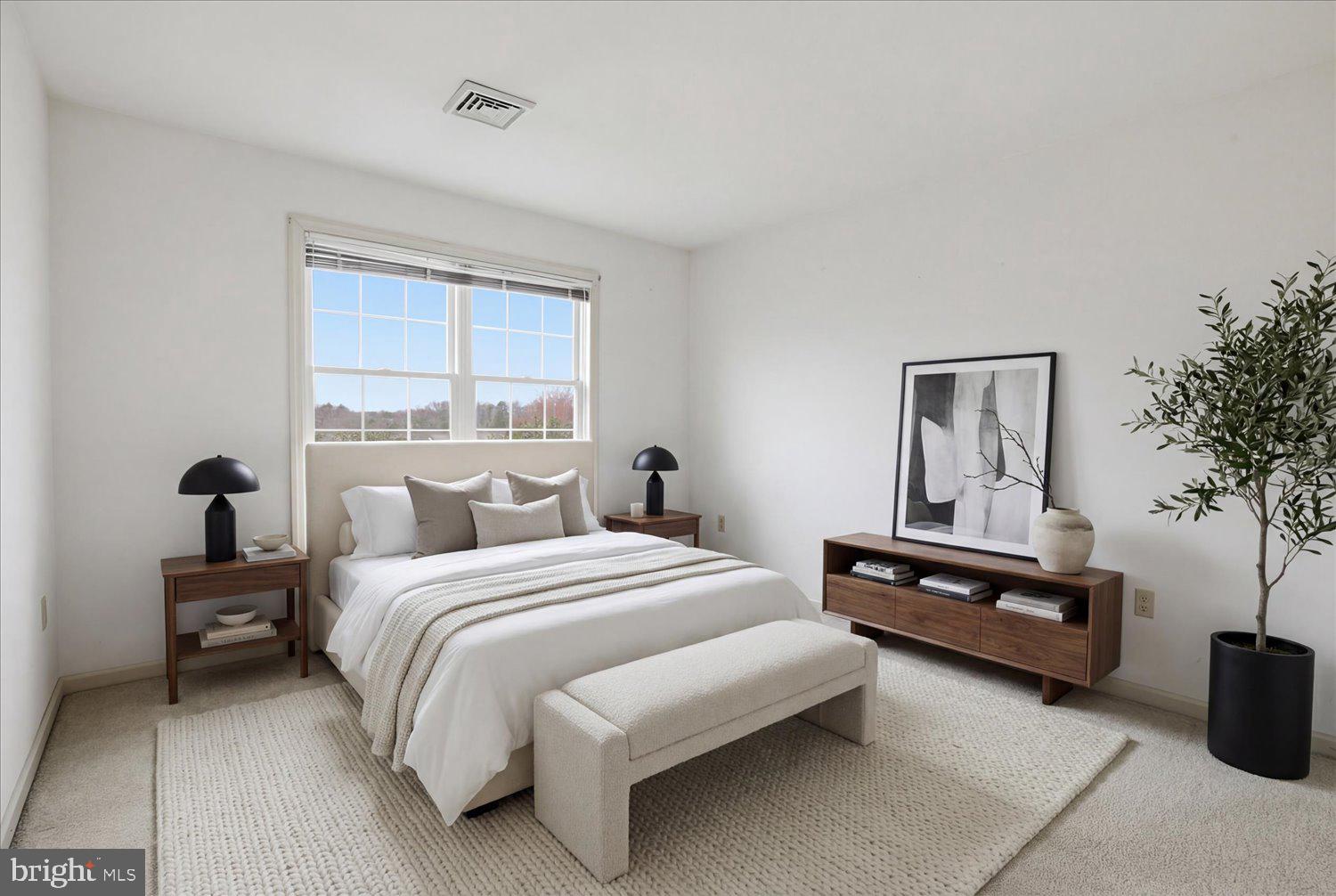 MANOR OAKS - Residential