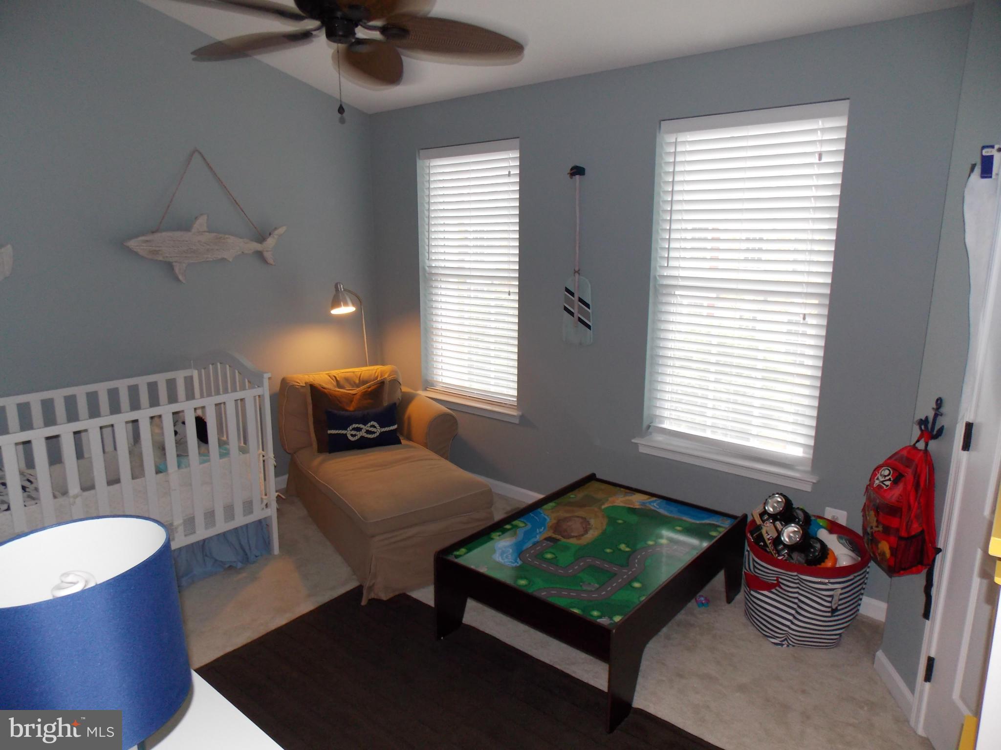 SOUTH RIDING - Residential