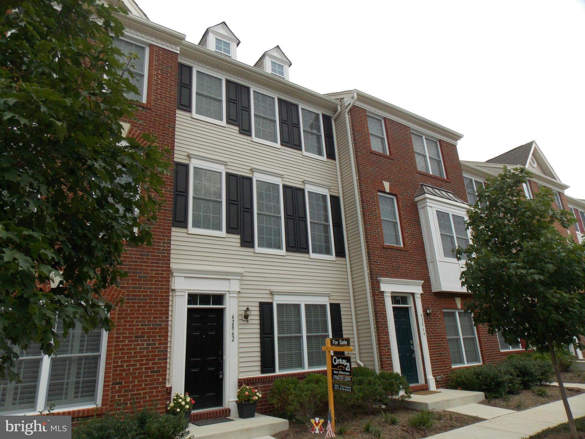 SOUTH RIDING - Residential