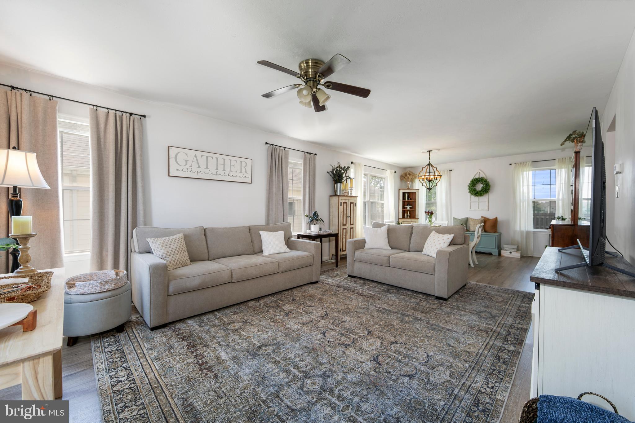 24 BENTWOOD DRIVE