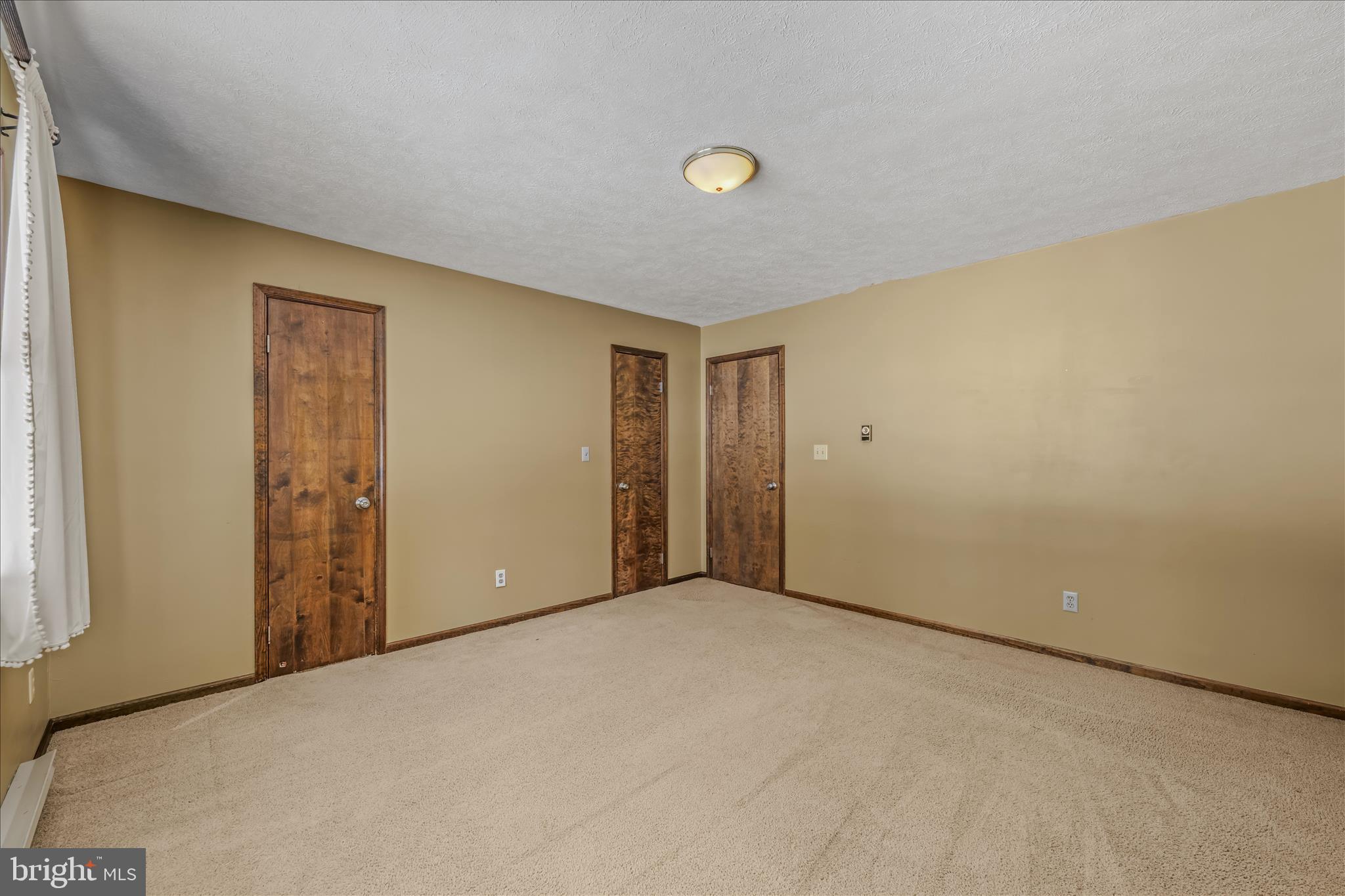 SHIRLEY FARMS - Residential