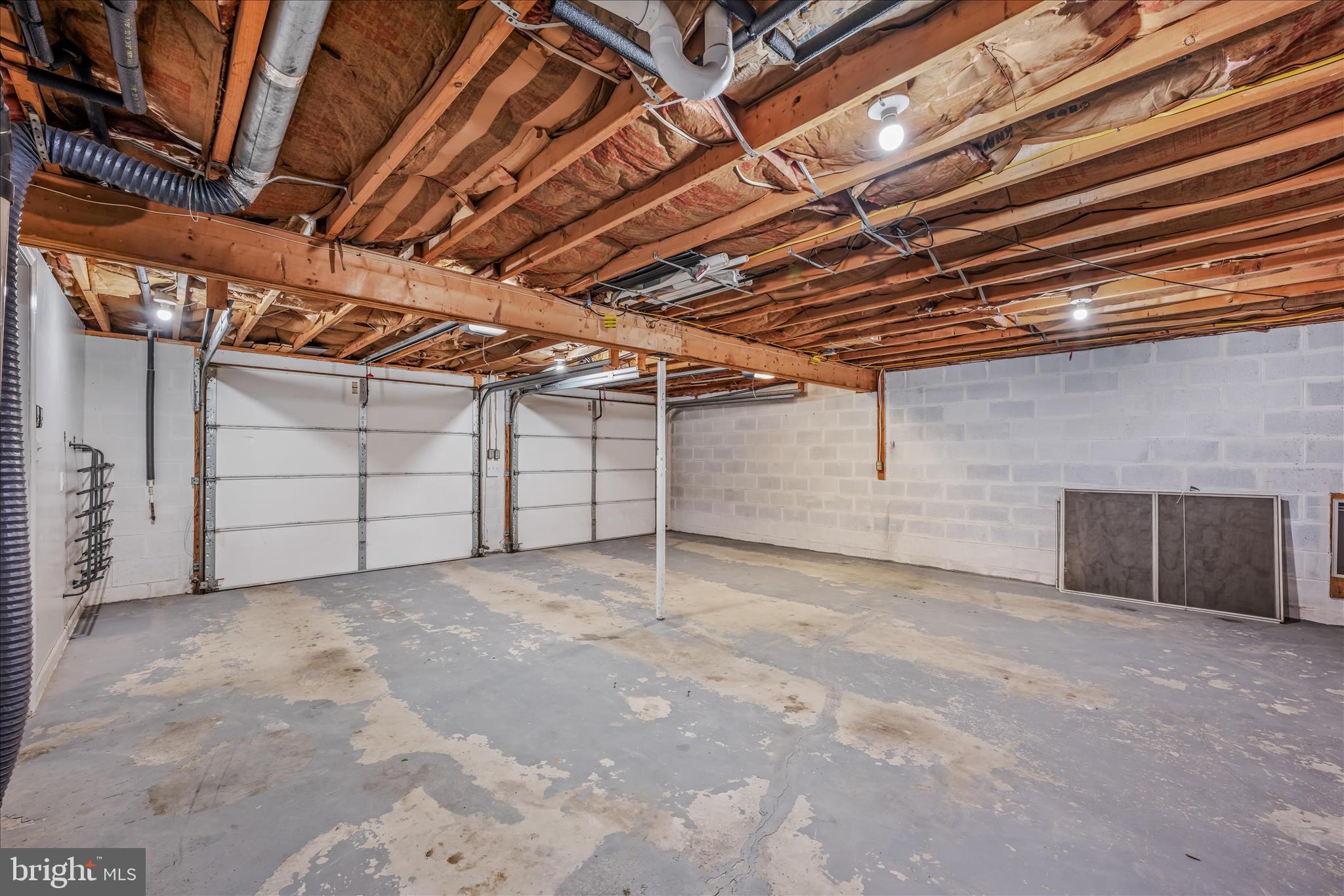 SHIRLEY FARMS - Residential