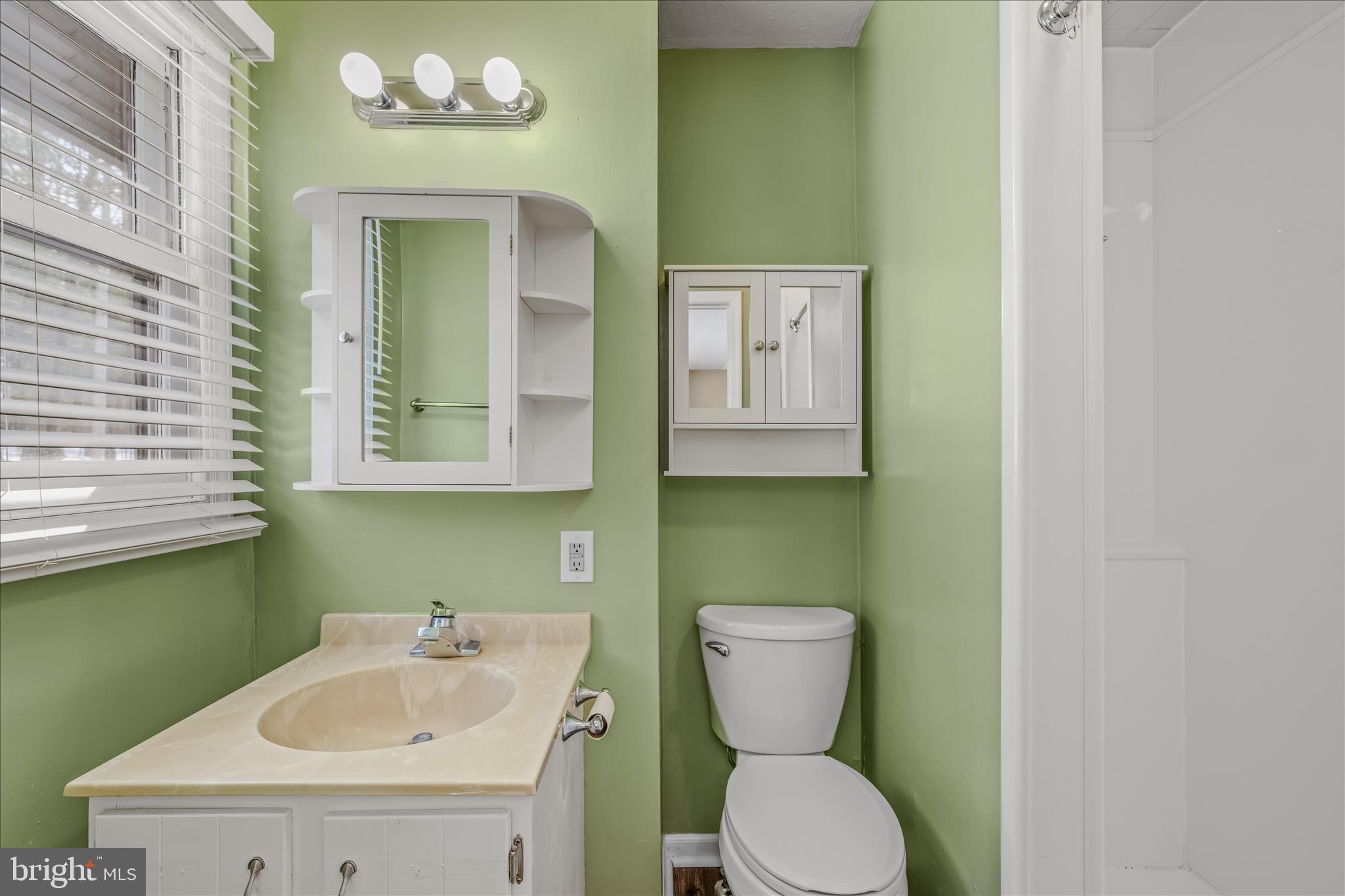 SHIRLEY FARMS - Residential