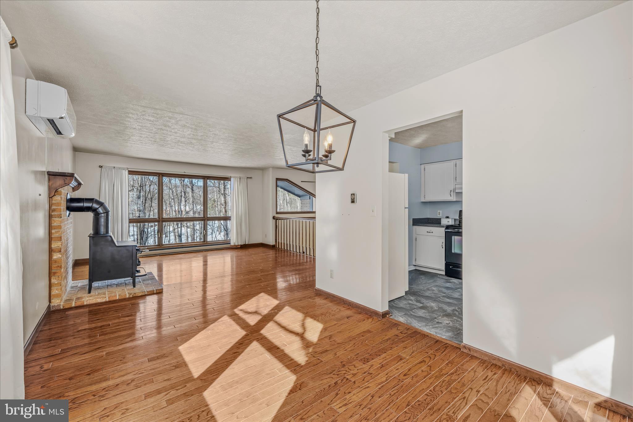 SHIRLEY FARMS - Residential