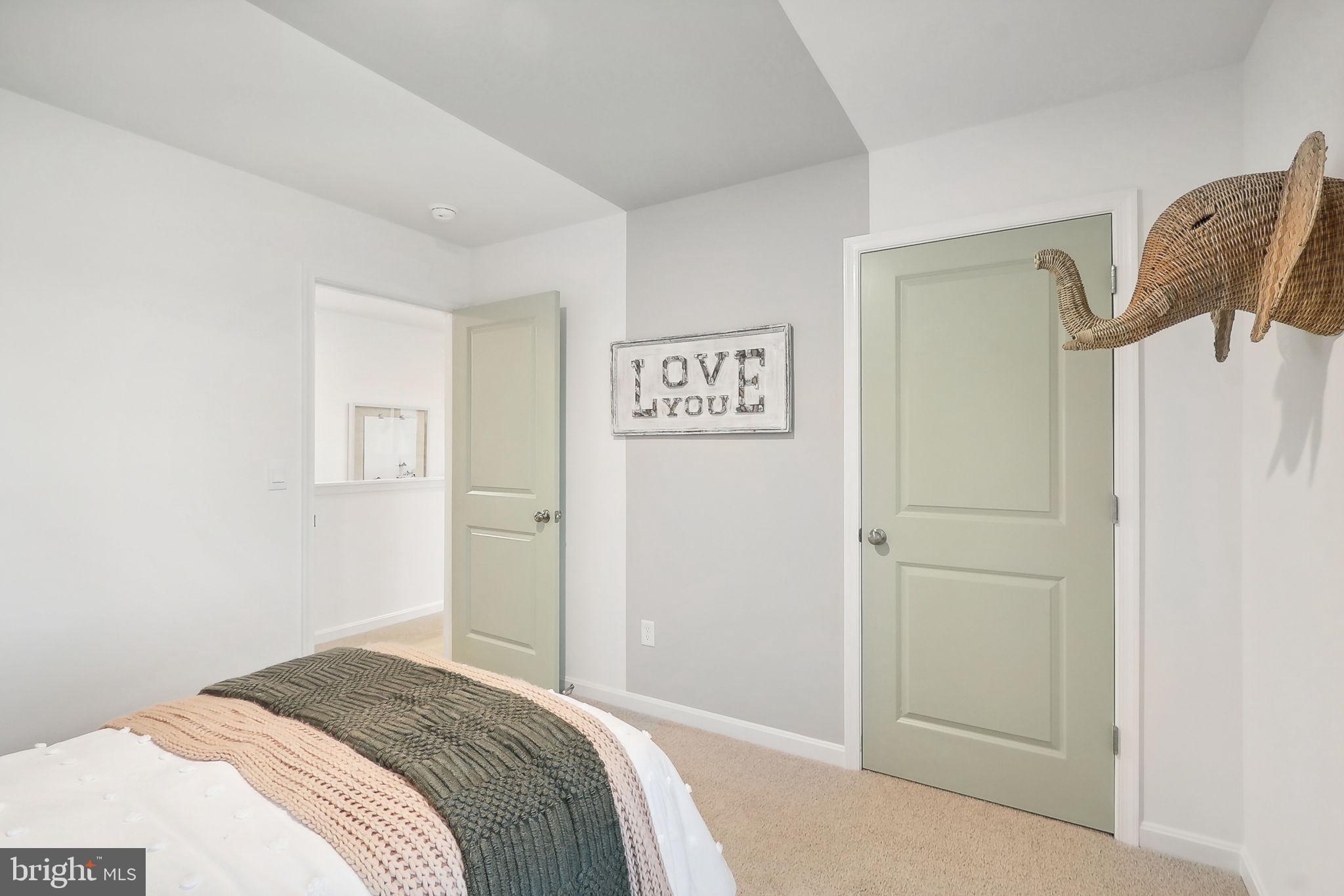 VALLEY VIEW - Residential