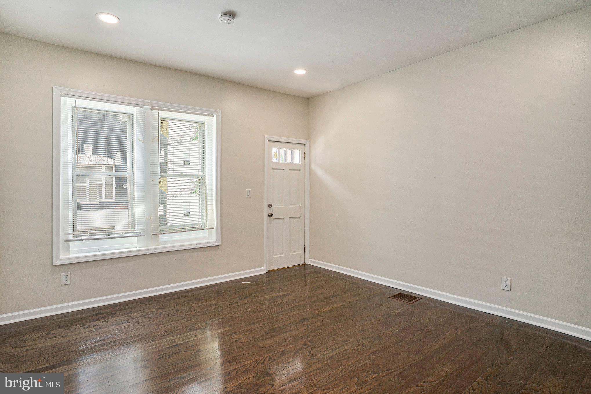 GRAYS FERRY - Residential