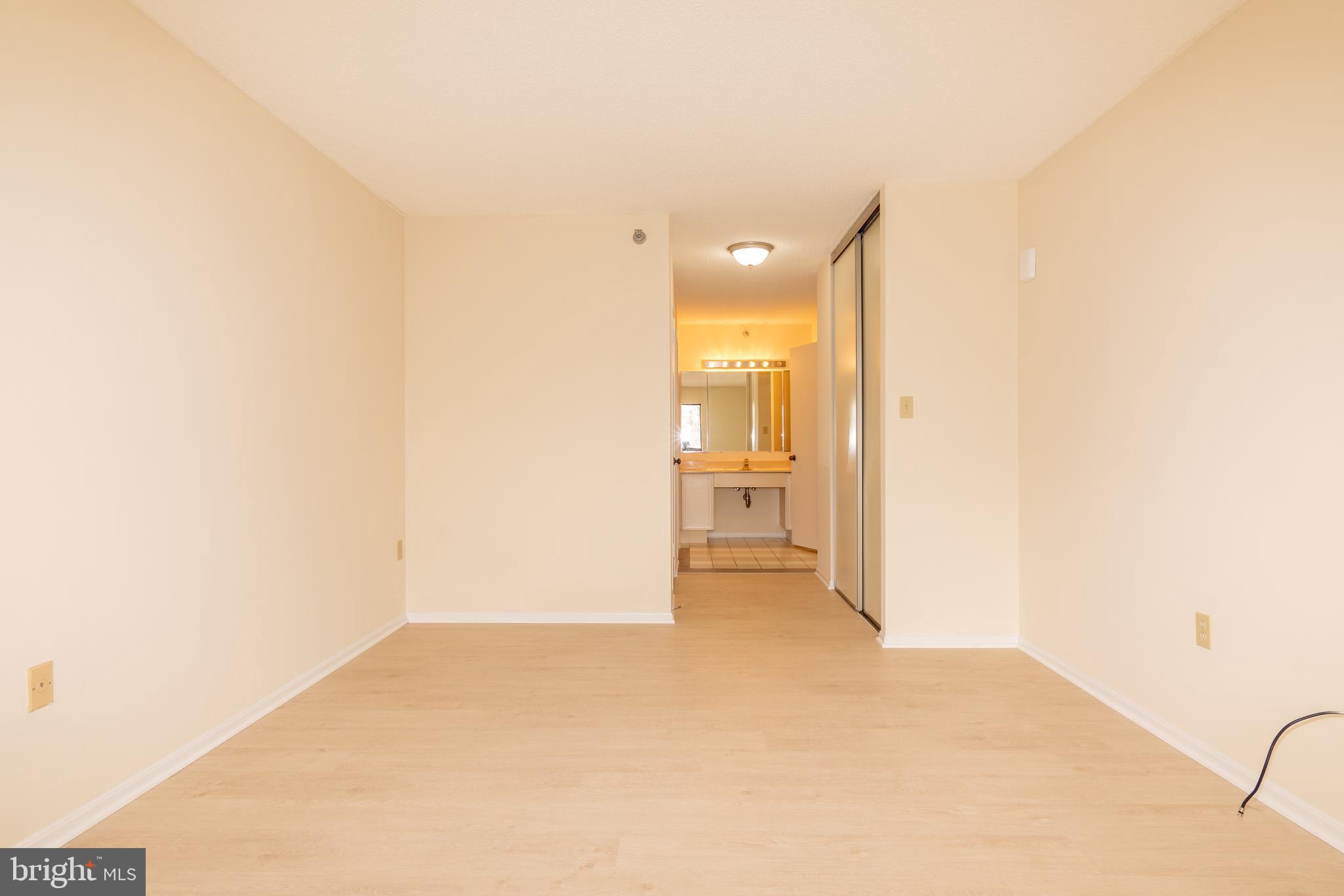 LEISURE WORLD - Residential Lease