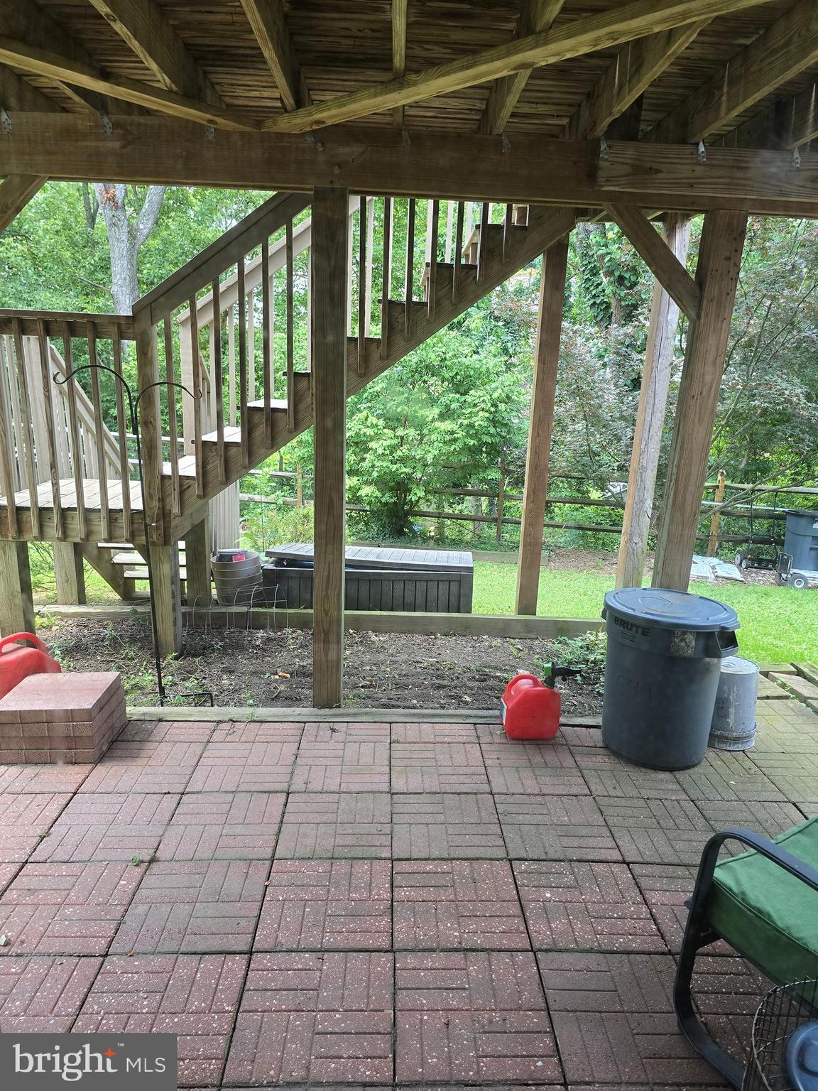 COVENTRY VILLAGE - Residential