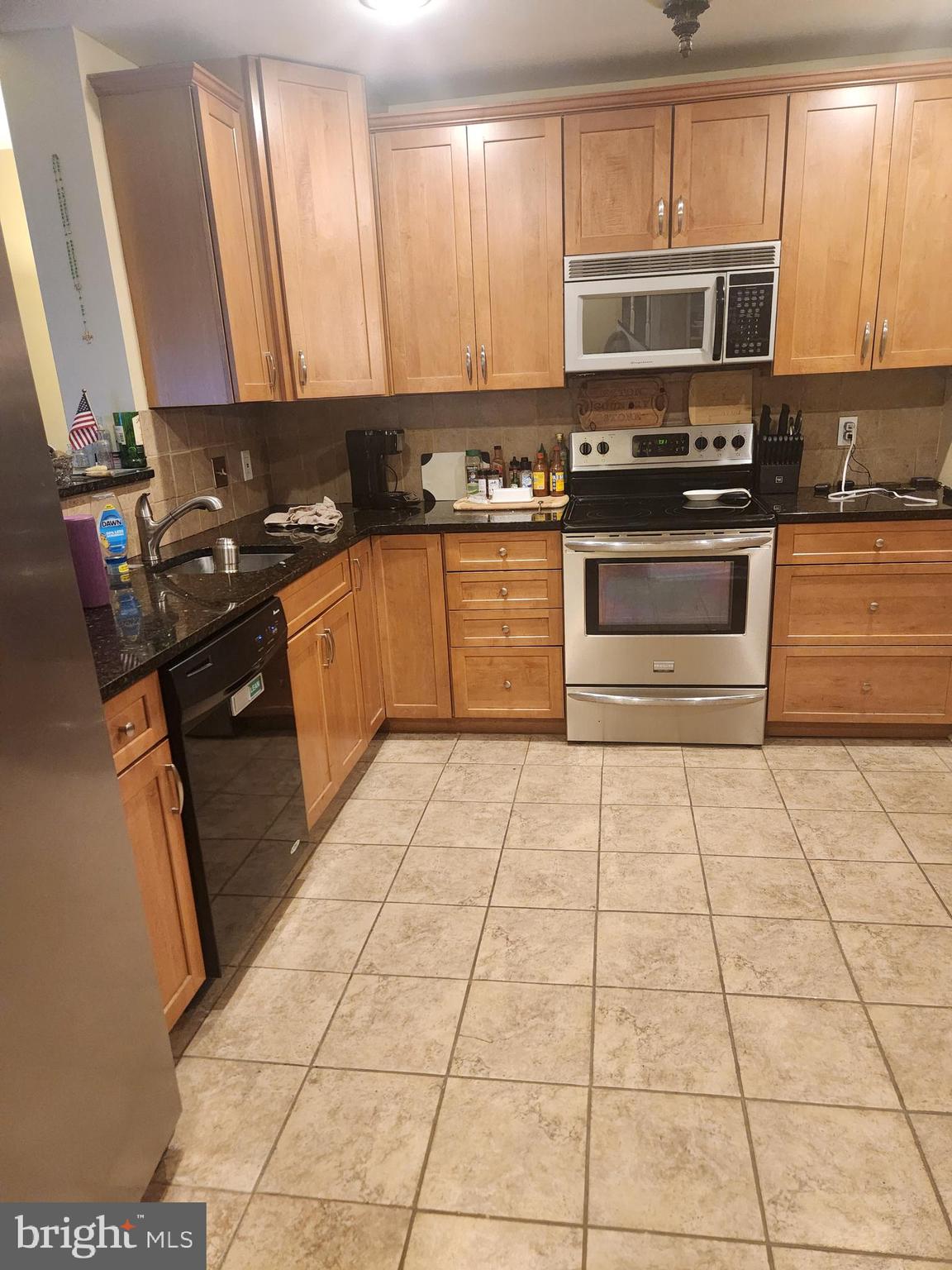 COVENTRY VILLAGE - Residential