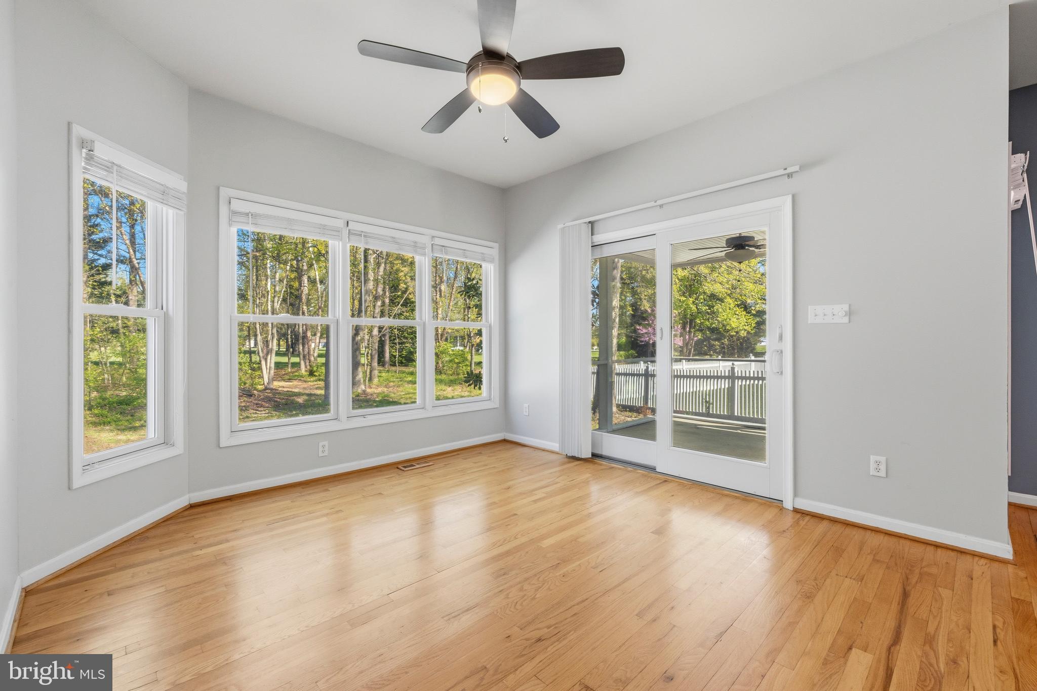 MAYFAIR GLEN - Residential