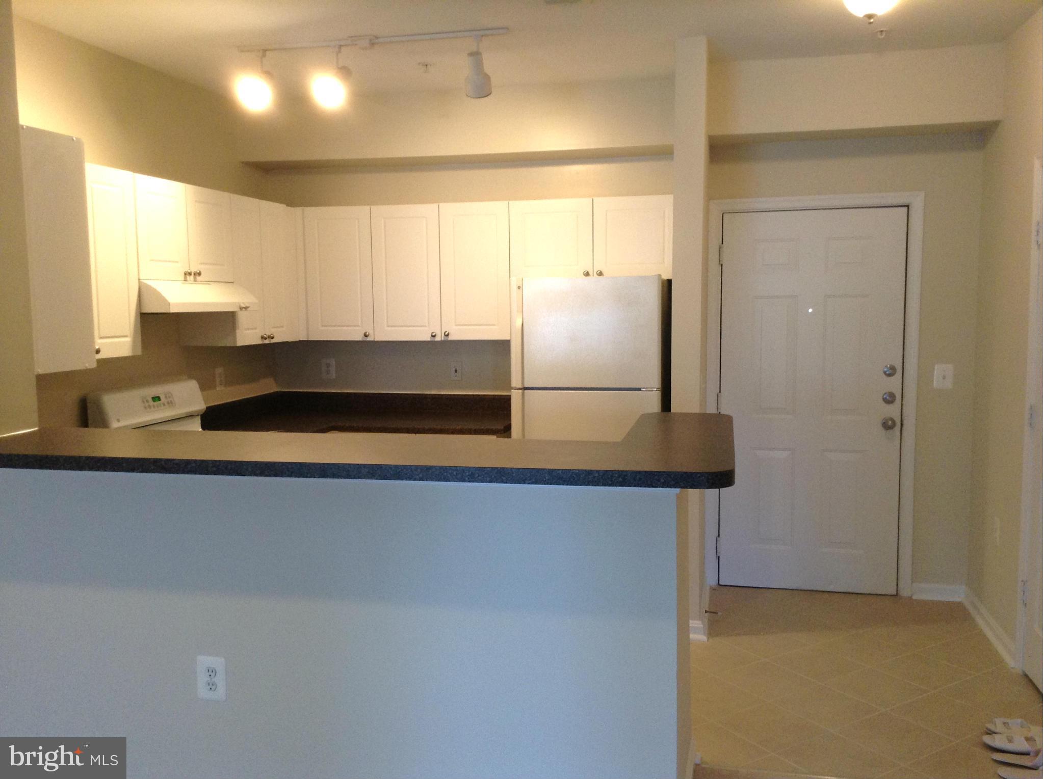 FAIRFAX RIDGE - Residential Lease